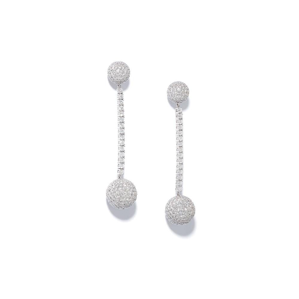 David Morris 18 Karat White Gold Diamond Micro Set Drop Earrings In New Condition In London, GB
