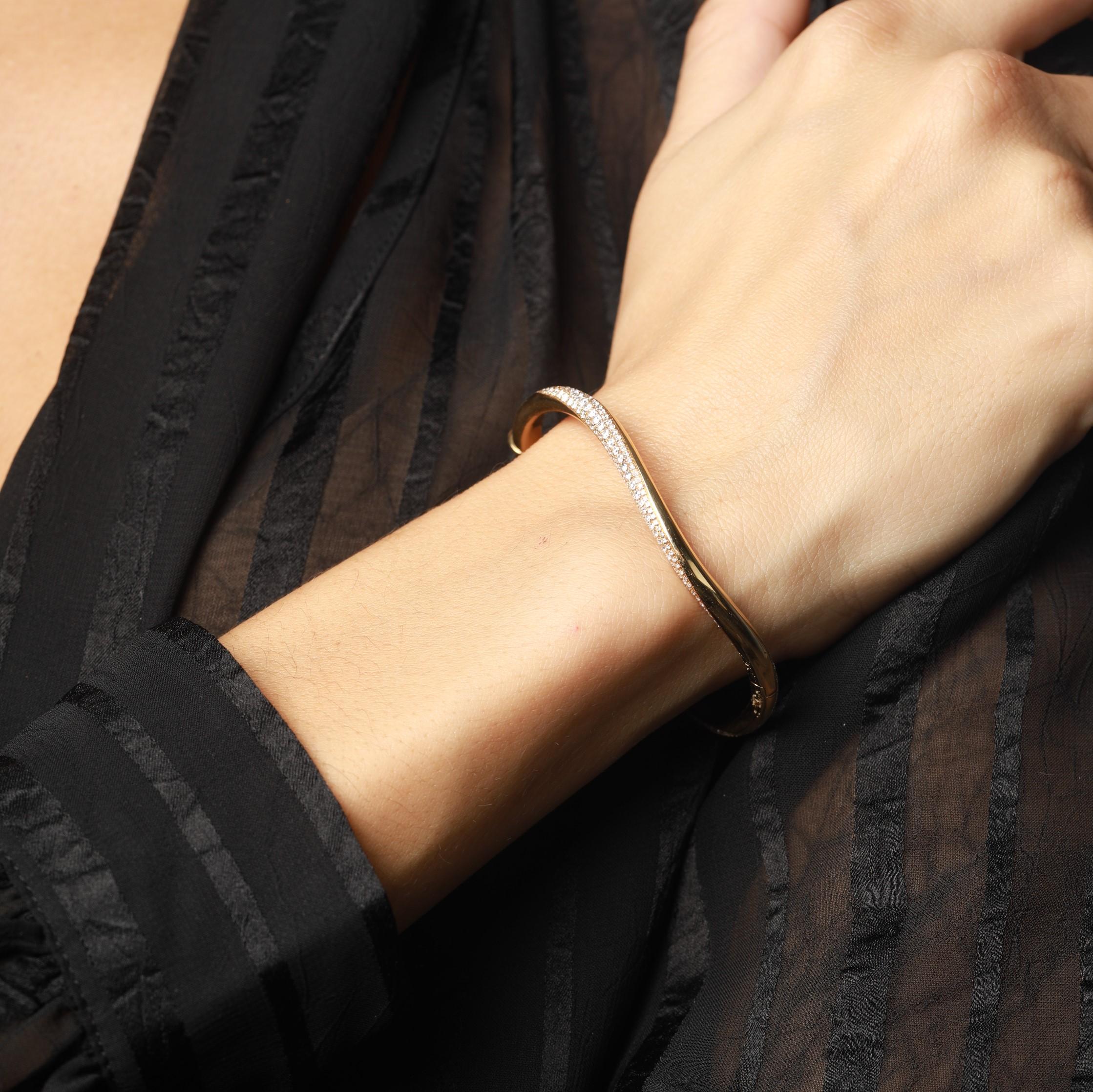 David Morris 18 Karat Gelbgold-Armreif mit Wave-Diamant (Art déco)