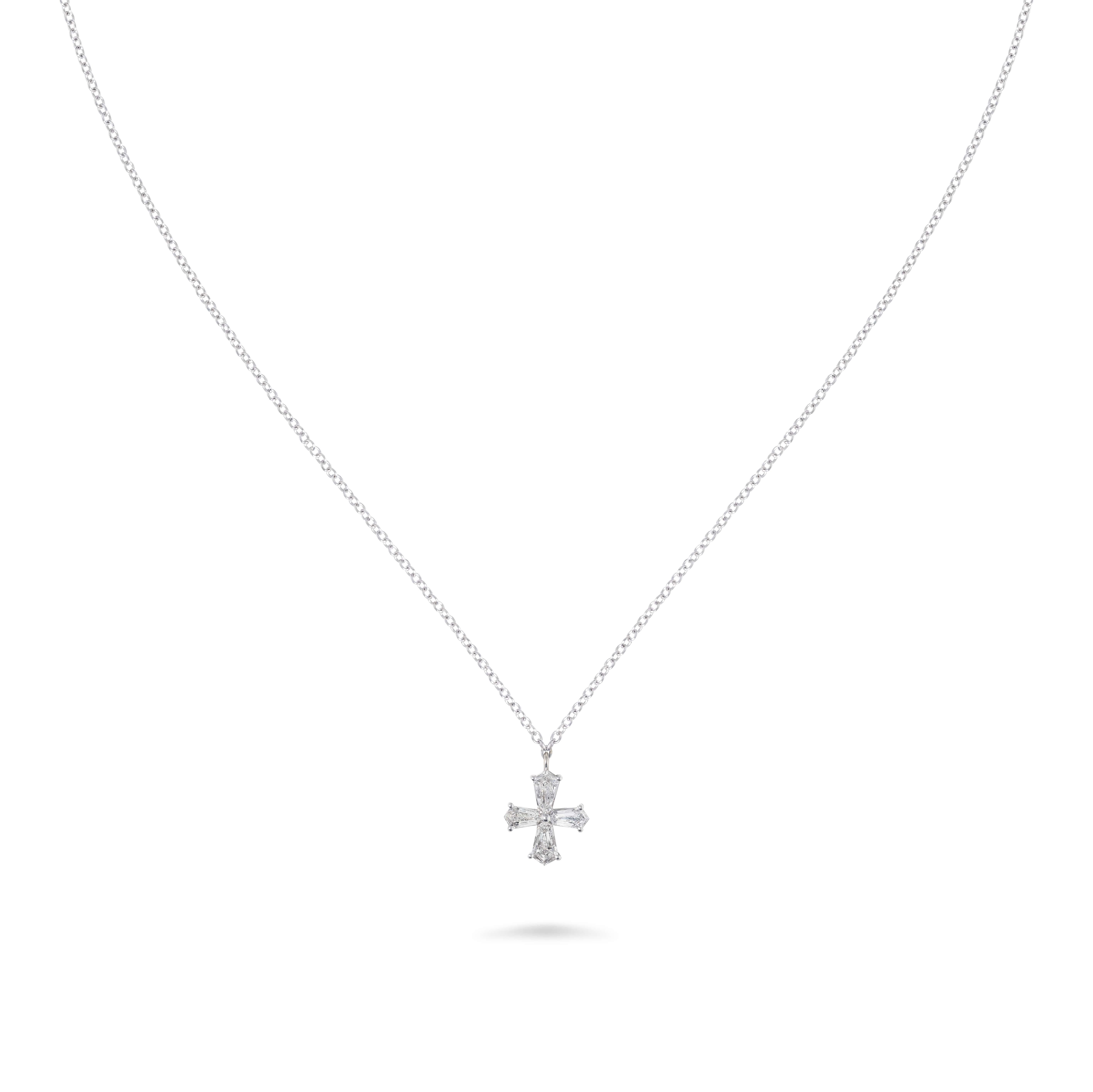 Kite Cut David Morris 18ct White Gold 0.50ct Cross Pendant 18ct White Gold Chain Necklace For Sale