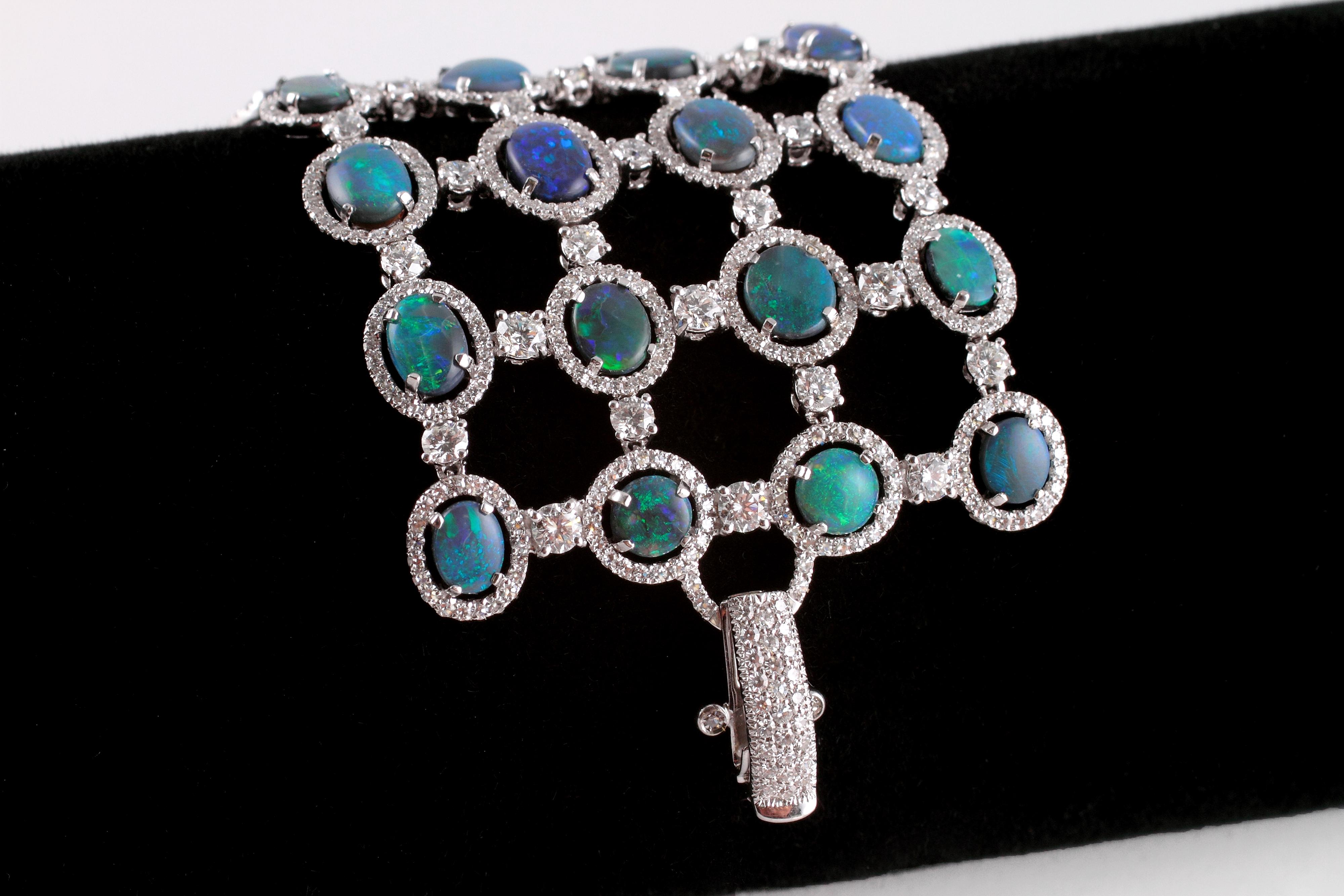 David Morris Bracelet en opale de 37,52 carats et diamants de 16,05 carats en vente 1