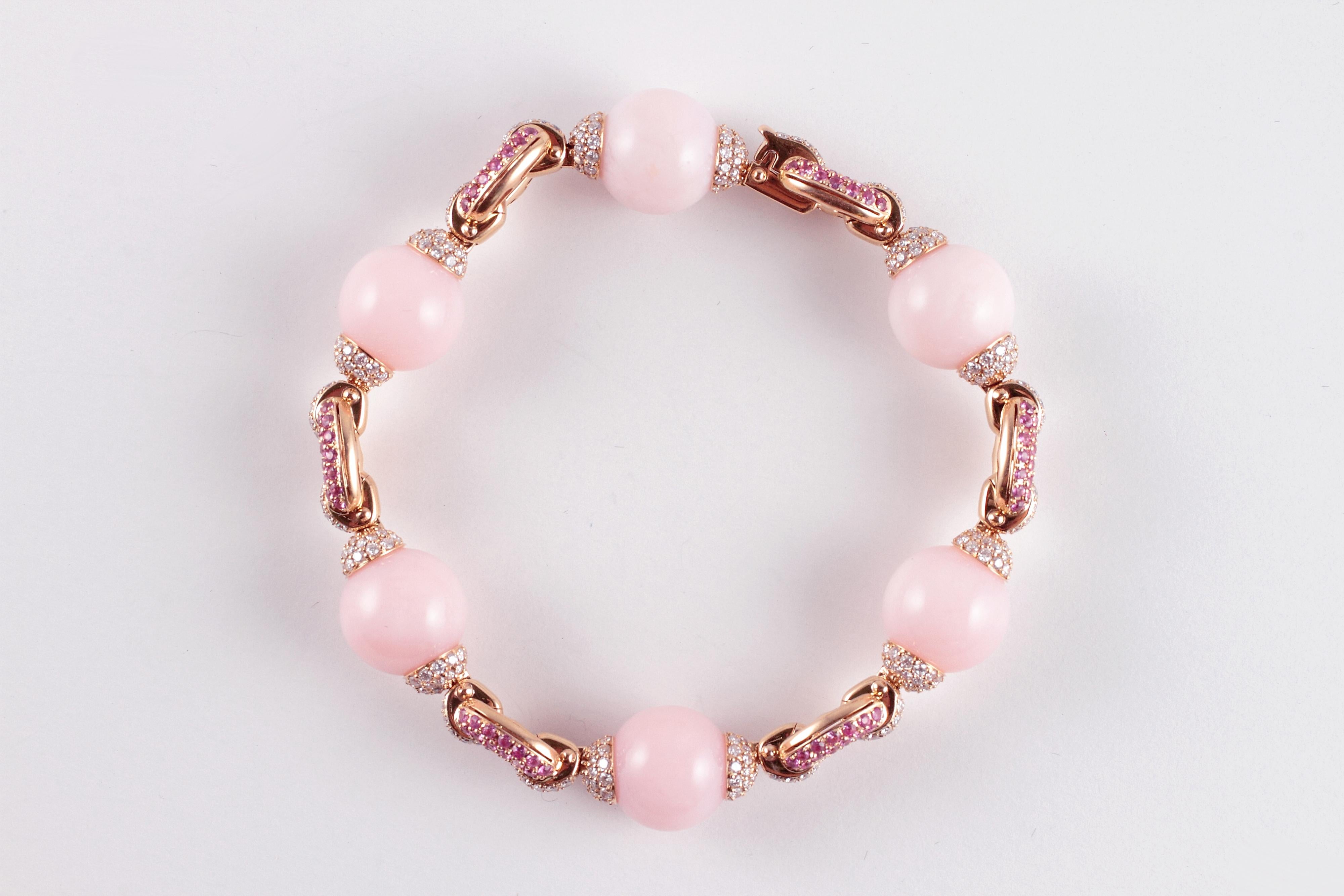 58.52 Carat Pink Opal 2.14 Carat Pink Sapphire 3.55 Carats Diamond Bracelet In Good Condition In Dallas, TX