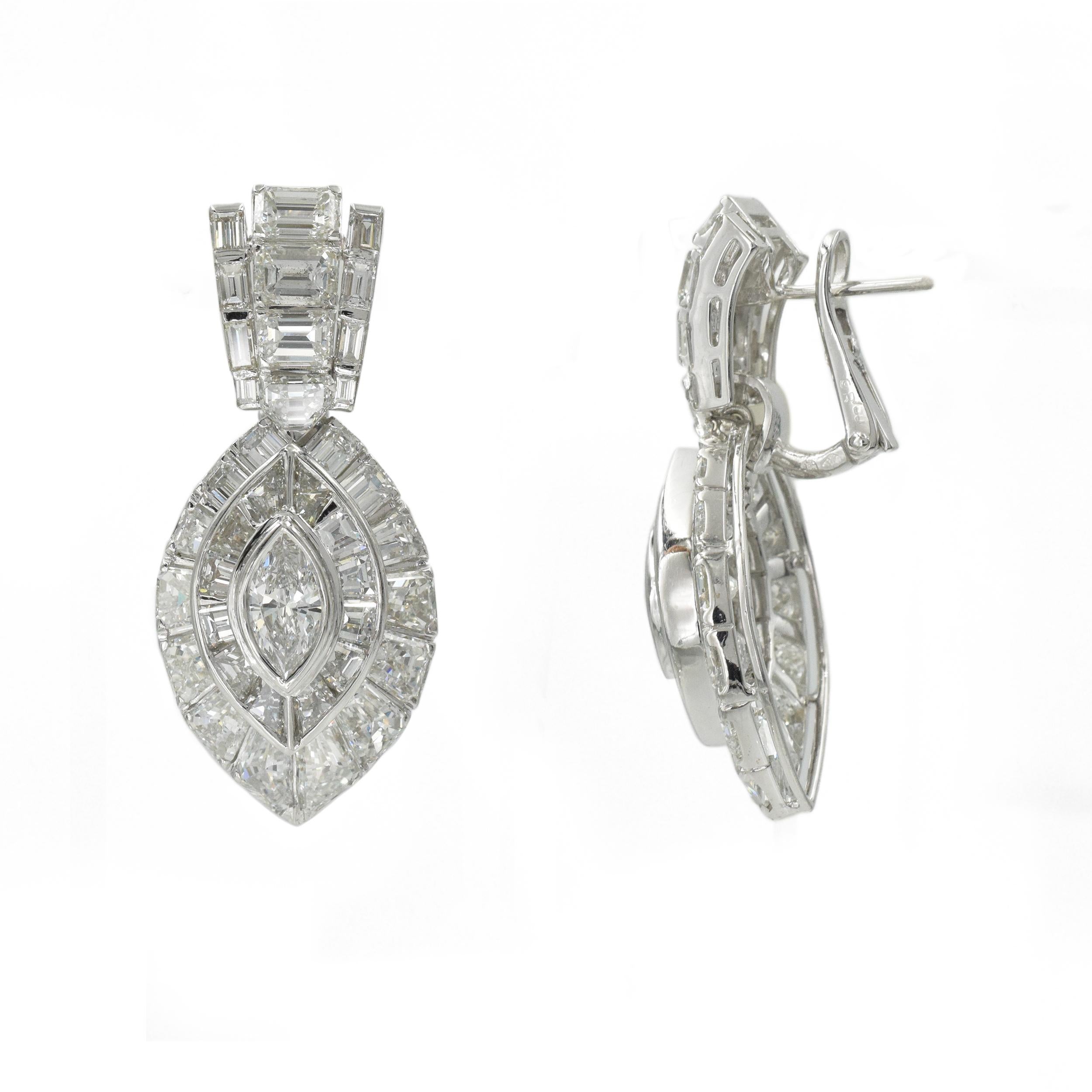 Baguette Cut David Morris Diamond Earrings in White Gold For Sale