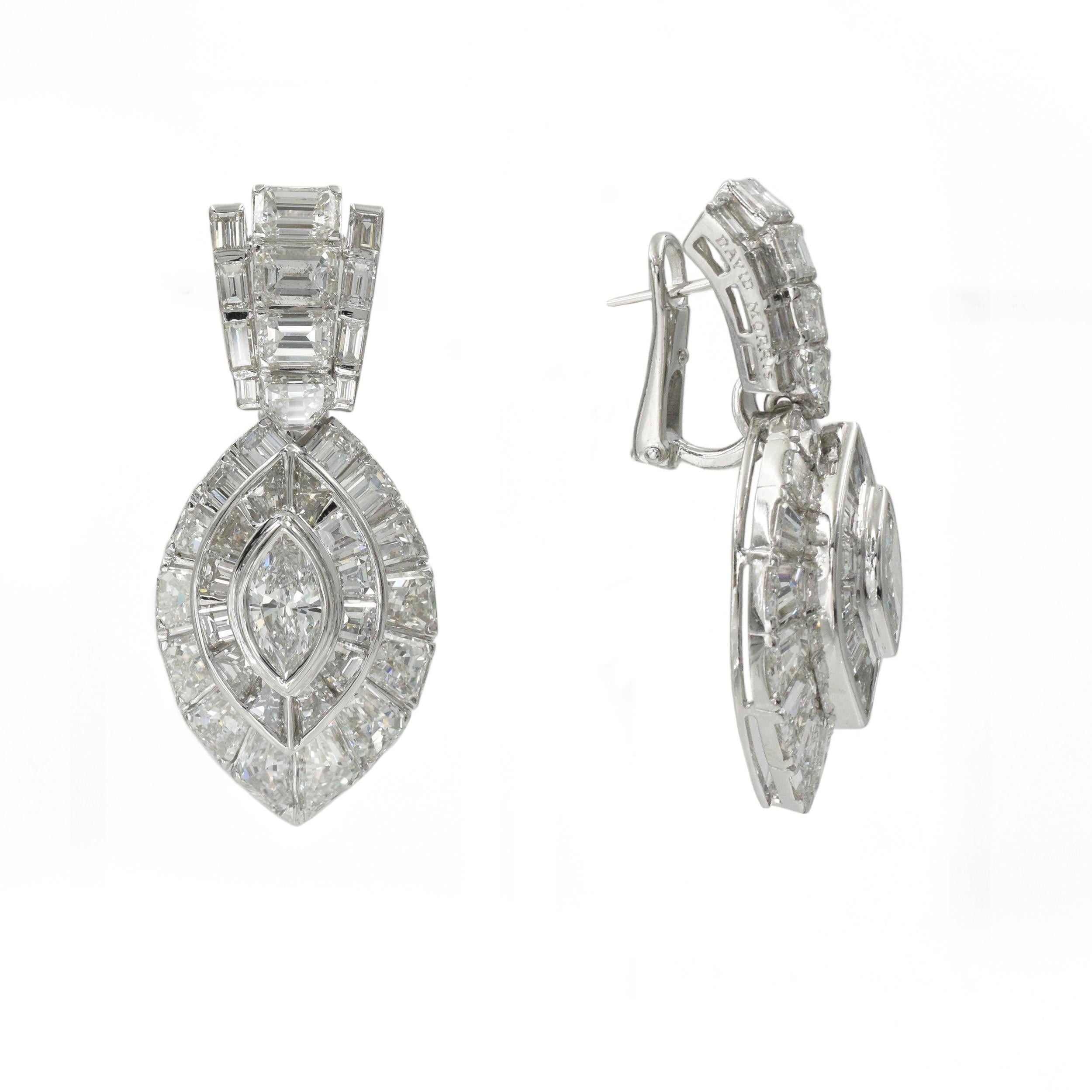 David Morris Boucles d'oreilles en or blanc et diamants Pour femmes en vente