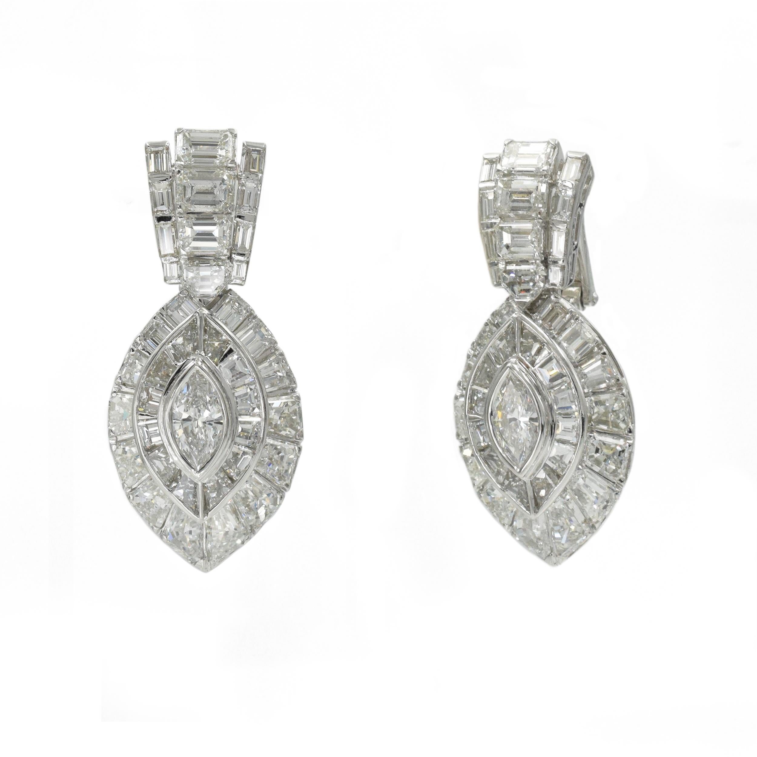 Women's David Morris Diamond Earrings in White Gold For Sale