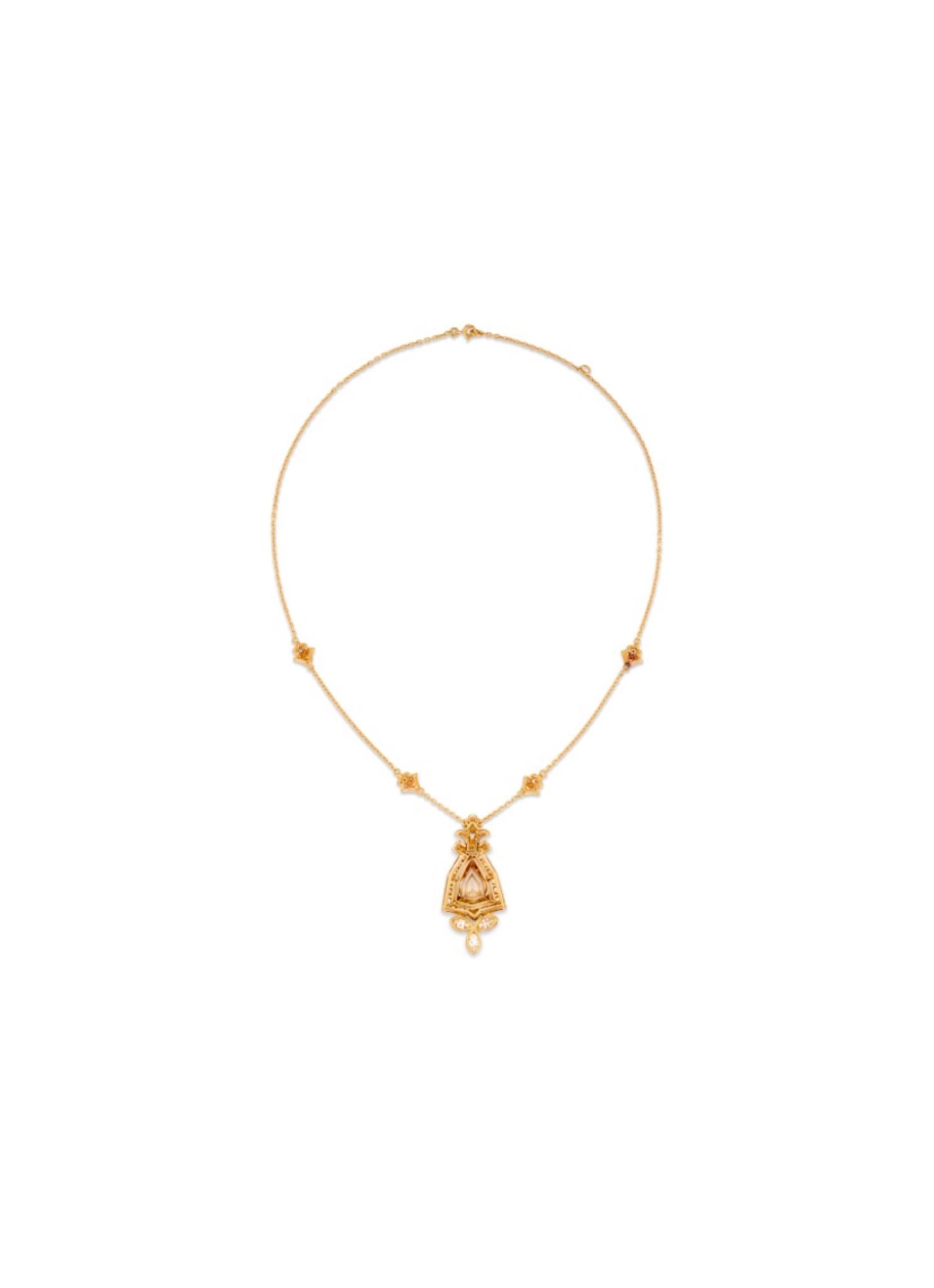 David Morris GIA Certified 6.85 Natural Coloured Diamond & Diamond Necklace In Excellent Condition For Sale In Rugby, England