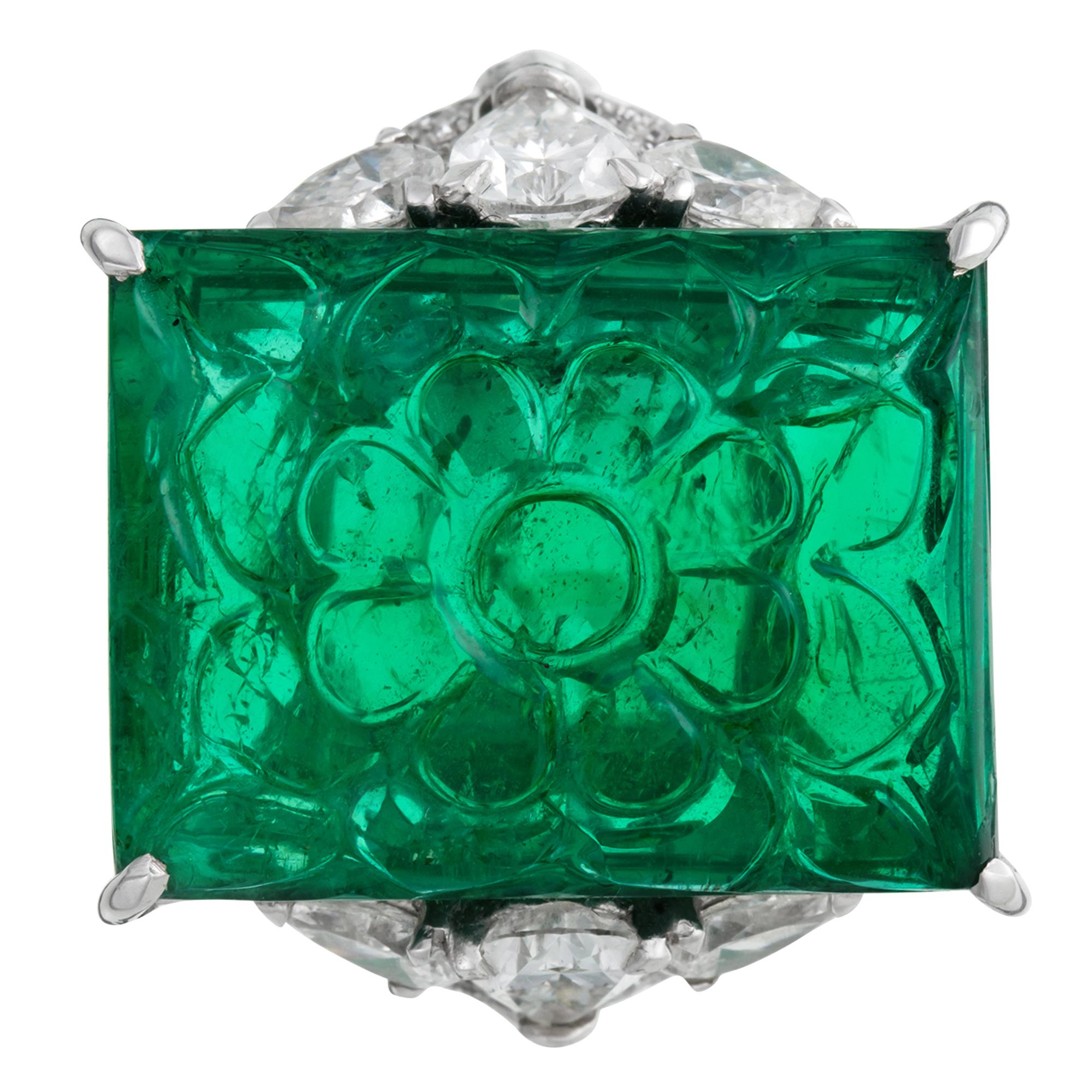 emerald ring designs for female