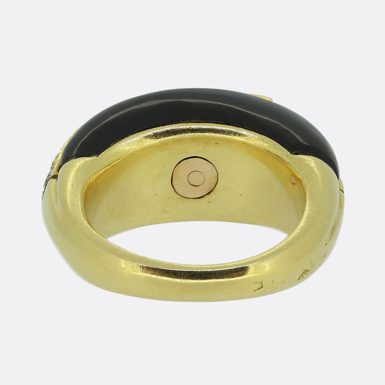 David Morris Onyx and Diamond Ring In Good Condition For Sale In London, GB