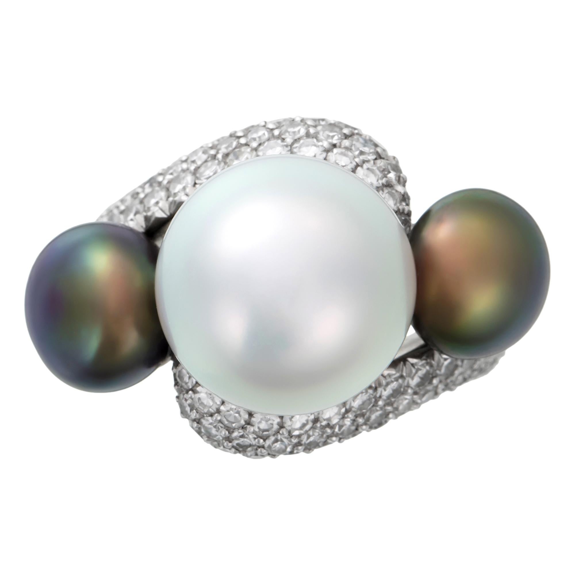 Contemporary David Morris Platinum Black & White Pearl with Diamond Setting Cocktail Ring