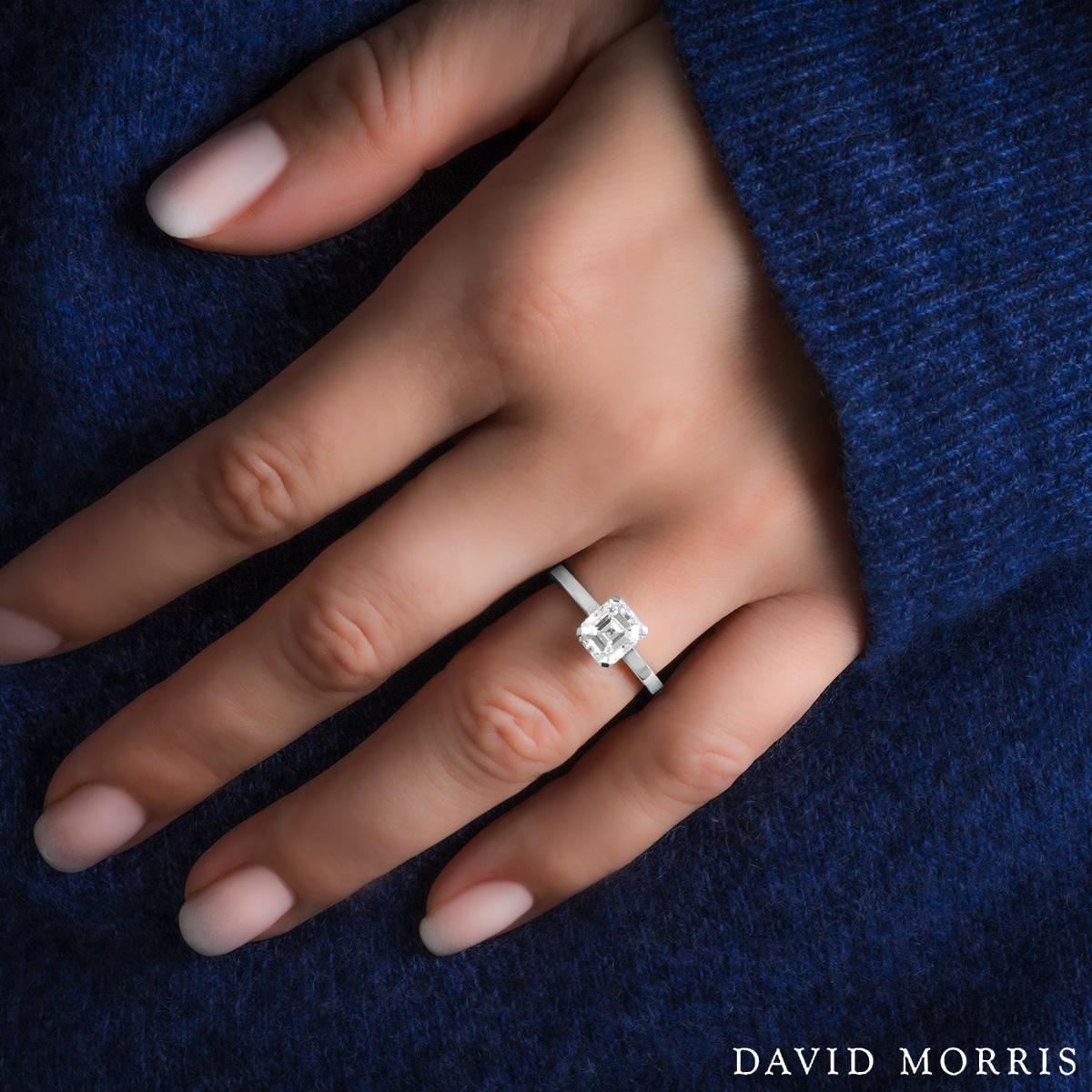 David Morris Platinum Emerald Cut Engagement Solitaire Ring 1.73ct D/VS2 GIA For Sale 1