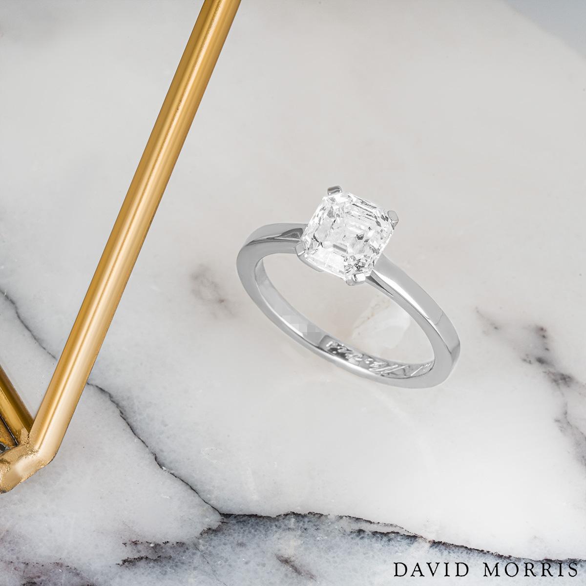 David Morris Platinum Emerald Cut Engagement Solitaire Ring 1.73ct D/VS2 GIA For Sale 3