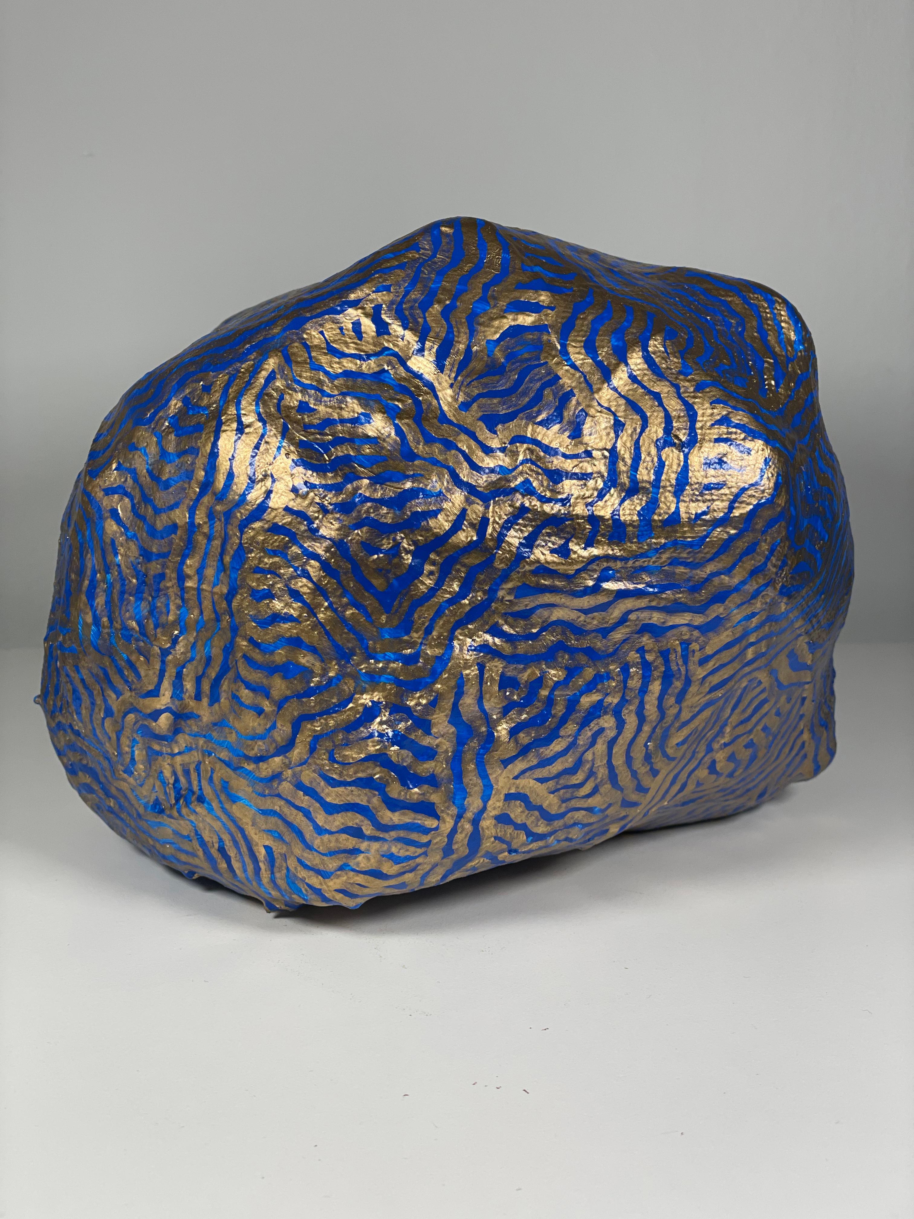Abstract Sculpture David Paul Kay - "Sculpture abstraite contemporaine "Gold in Cobalt Blue