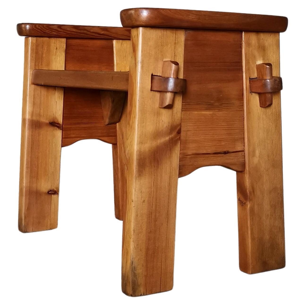 David Rosén “Berga" stool Solid pine Produced by Nordiska Kompaniet Sweden 1940s For Sale