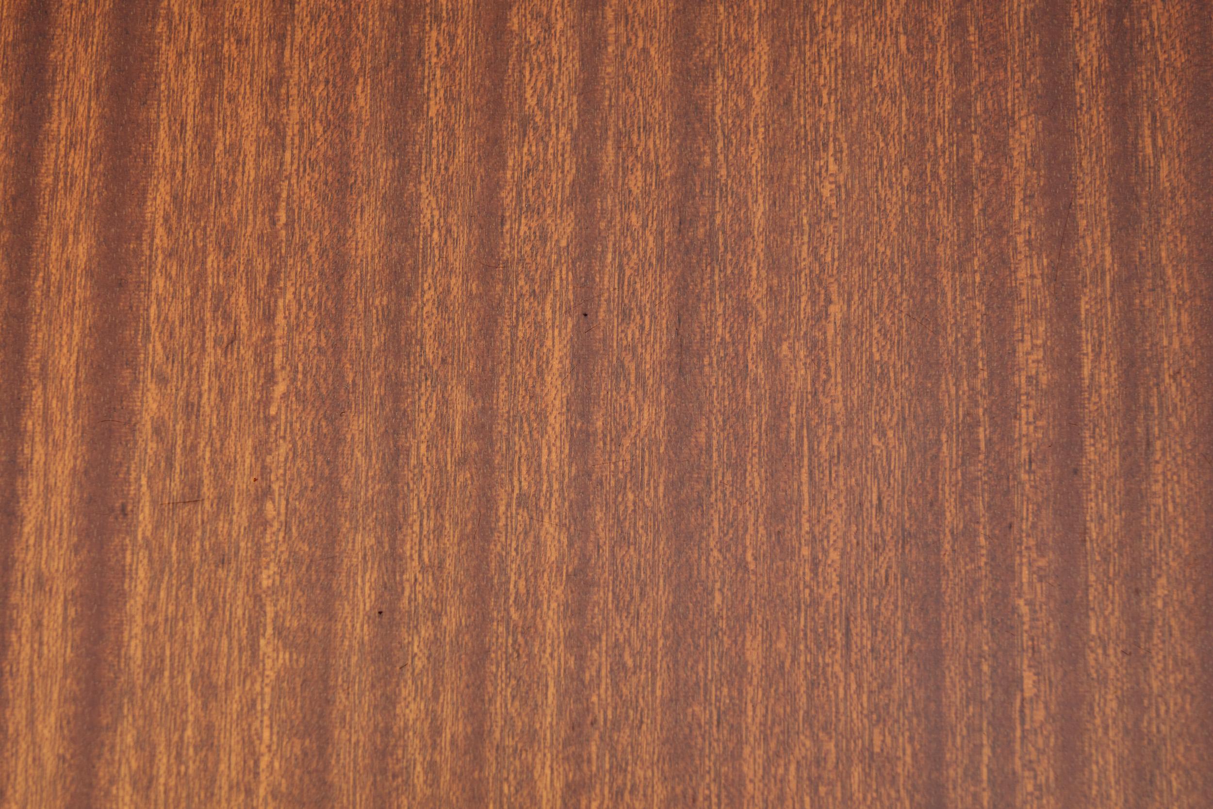 Scaffale in legno David Rosén 