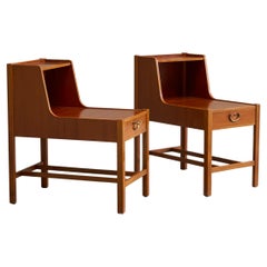 David Rosén Paire de tables de nuit en teck de Nordiska Kompaniet Suède 1952