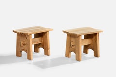 David Rosén, tabourets, pin, Suède, années 1940