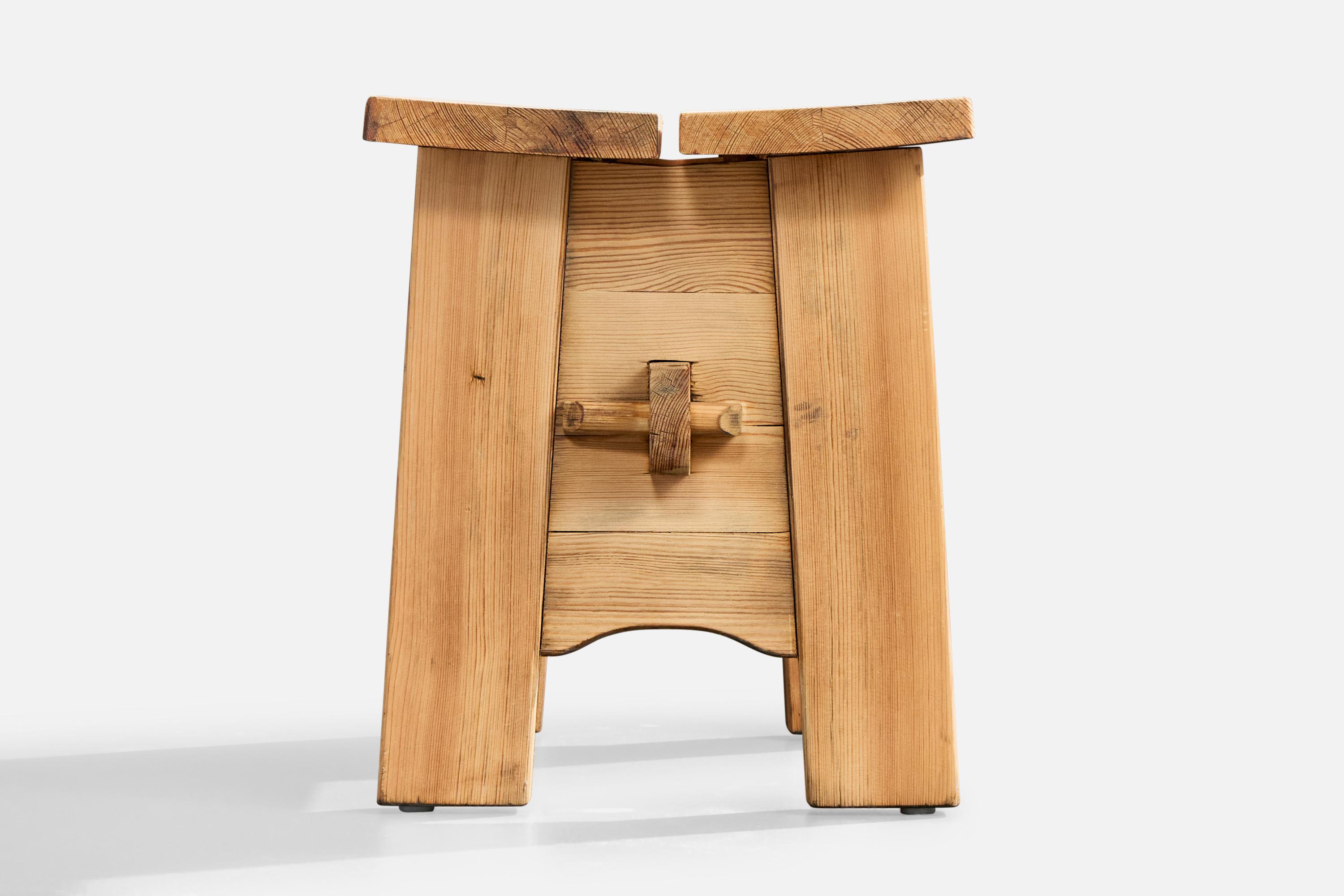 Bois David Rosén, tabourets, pin, Suède, années 1940 en vente