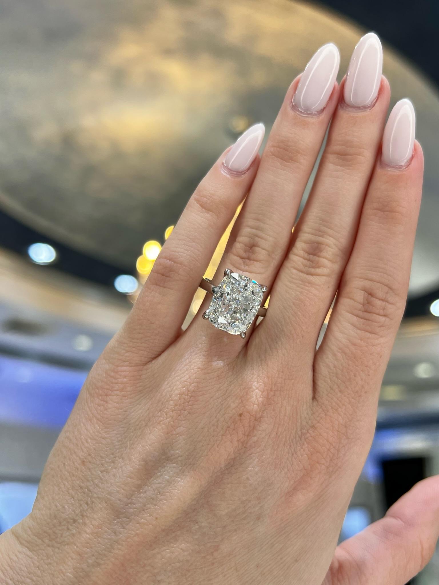 David Rosenberg 10.00 Carat Cushion G VS2 GIA Diamond Engagement Ring In New Condition For Sale In Boca Raton, FL