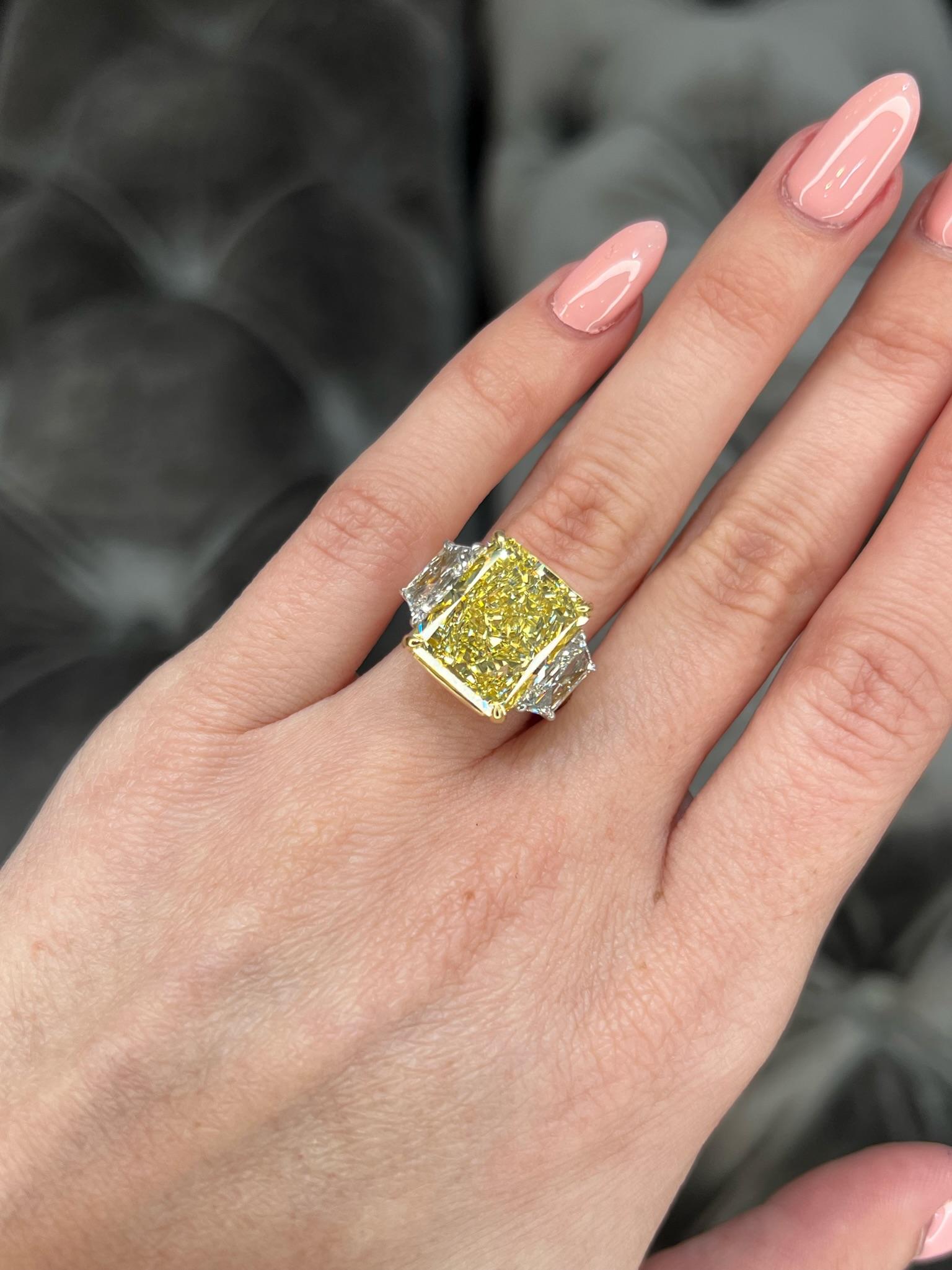 David Rosenberg 10.03 Carat Radiant Fancy Yellow VS2 GIA Diamond Engagement Ring For Sale 4