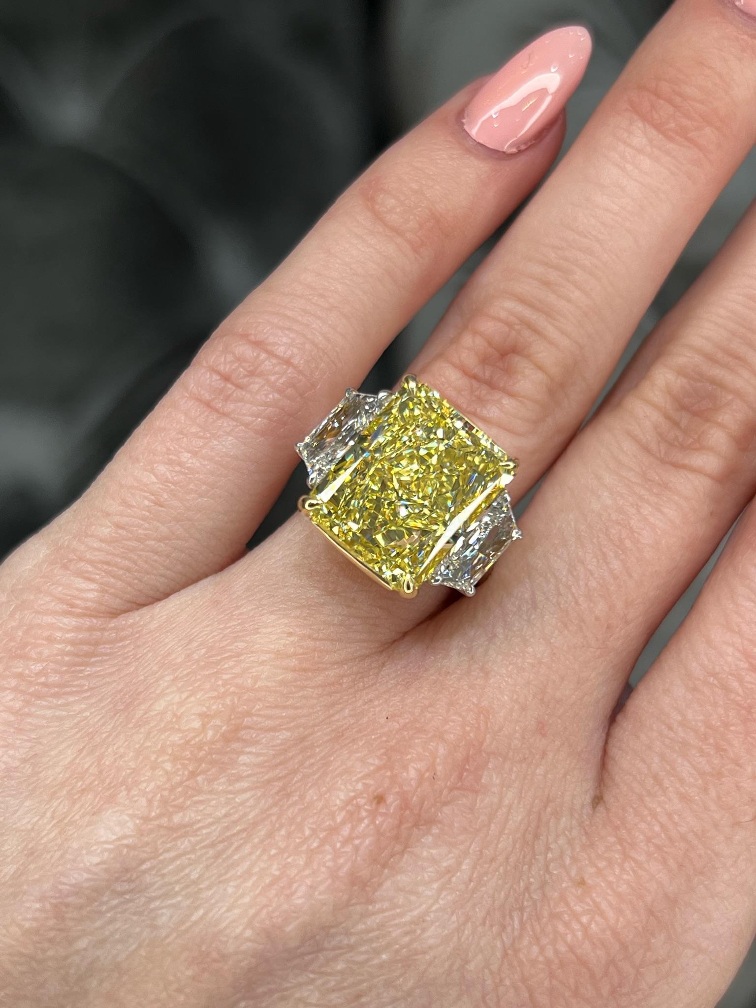 David Rosenberg 10.03 Carat Radiant Fancy Yellow VS2 GIA Diamond Engagement Ring For Sale 5