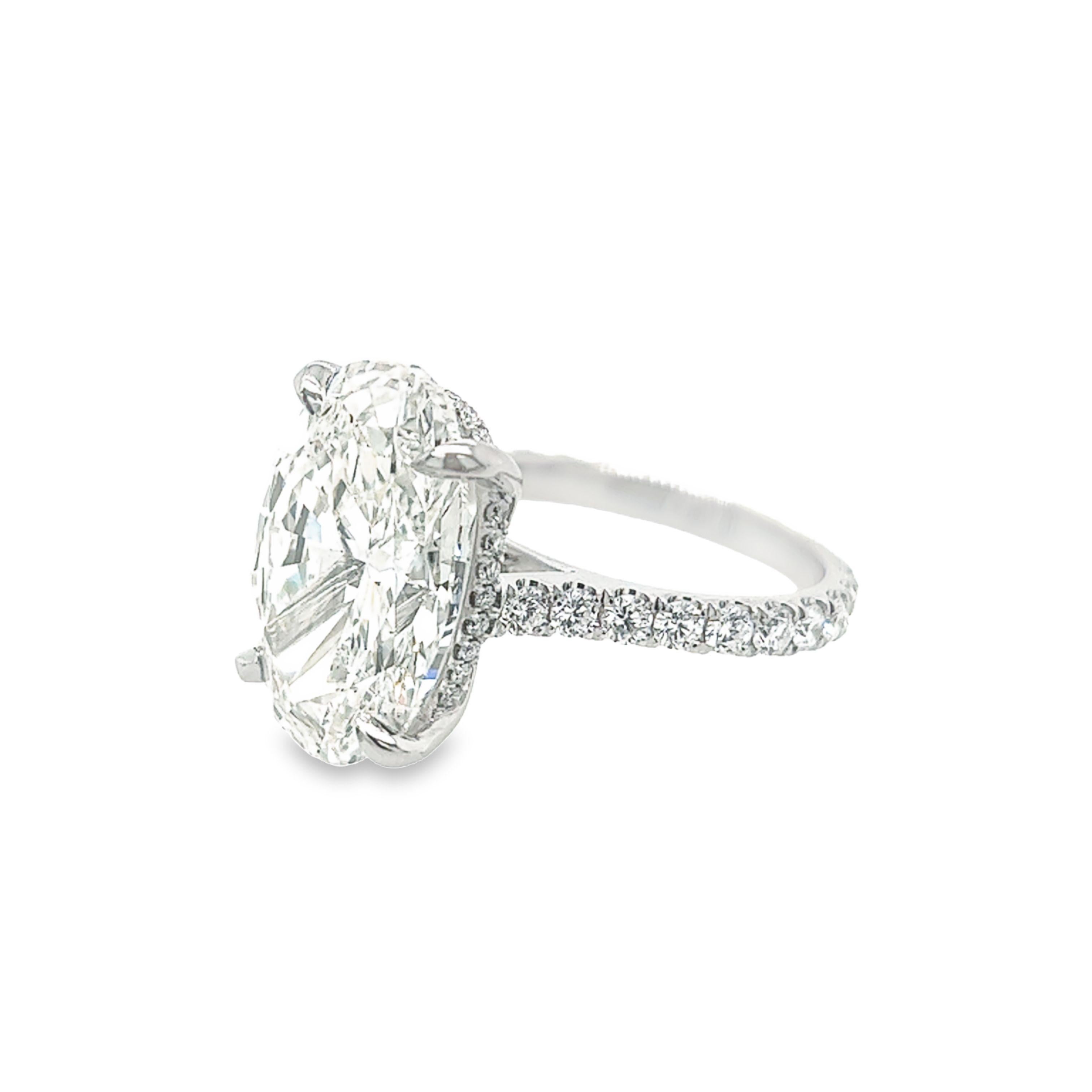 Verlobungsring mit 10,05 Karat GIA-Diamant in ovaler Form von David Rosenberg (Moderne) im Angebot