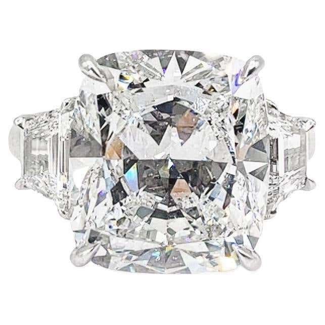 6 10 Carats Cushion Cut Blue Sapphire And Diamond Three Stone 6-10-carats-cushion-cut-blue-sapphire-and-diamond-three-stone