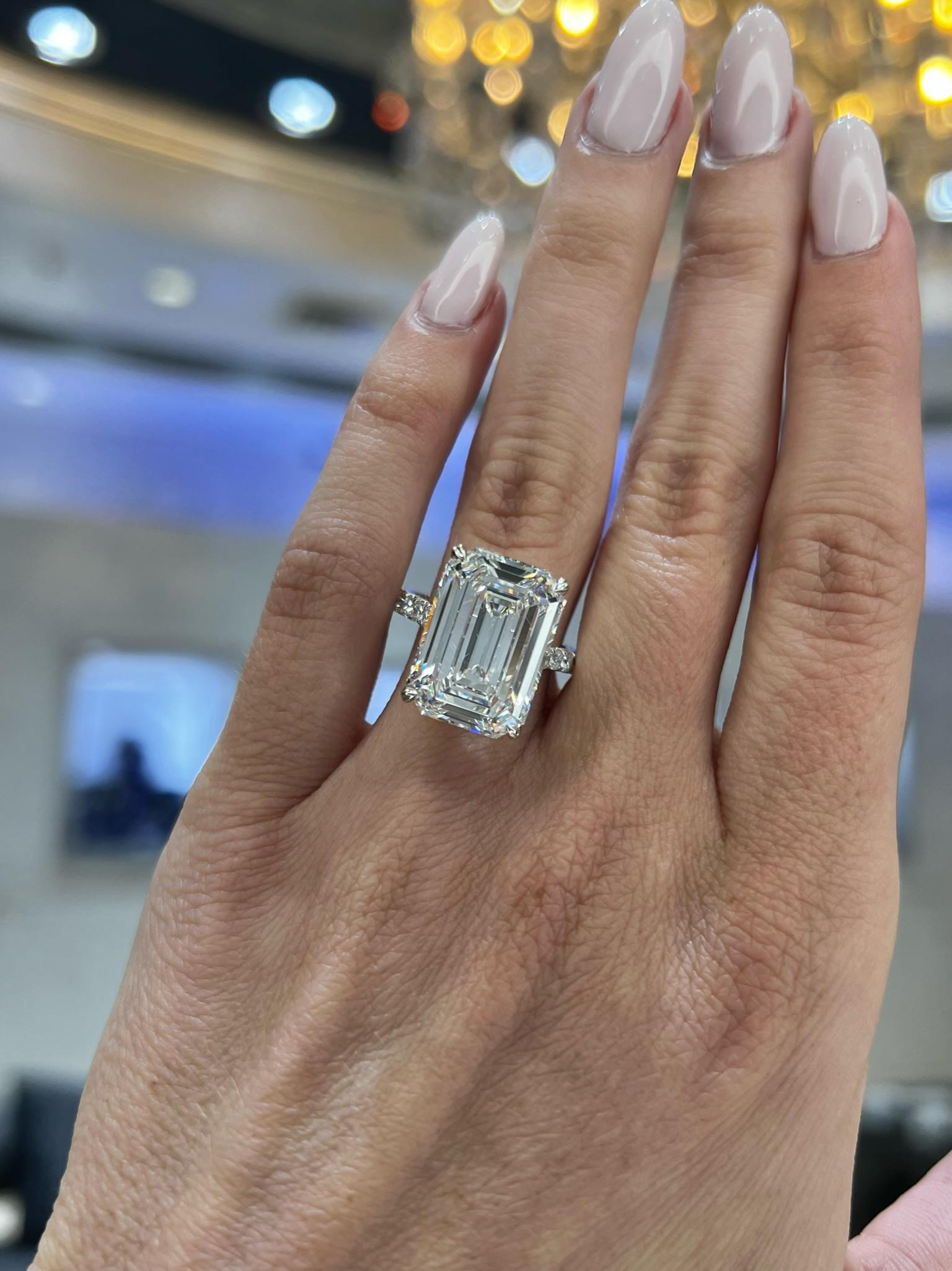 David Rosenberg 10.41 Carat Emerald Cut F VVS2 GIA Diamond Engagement Ring For Sale 3