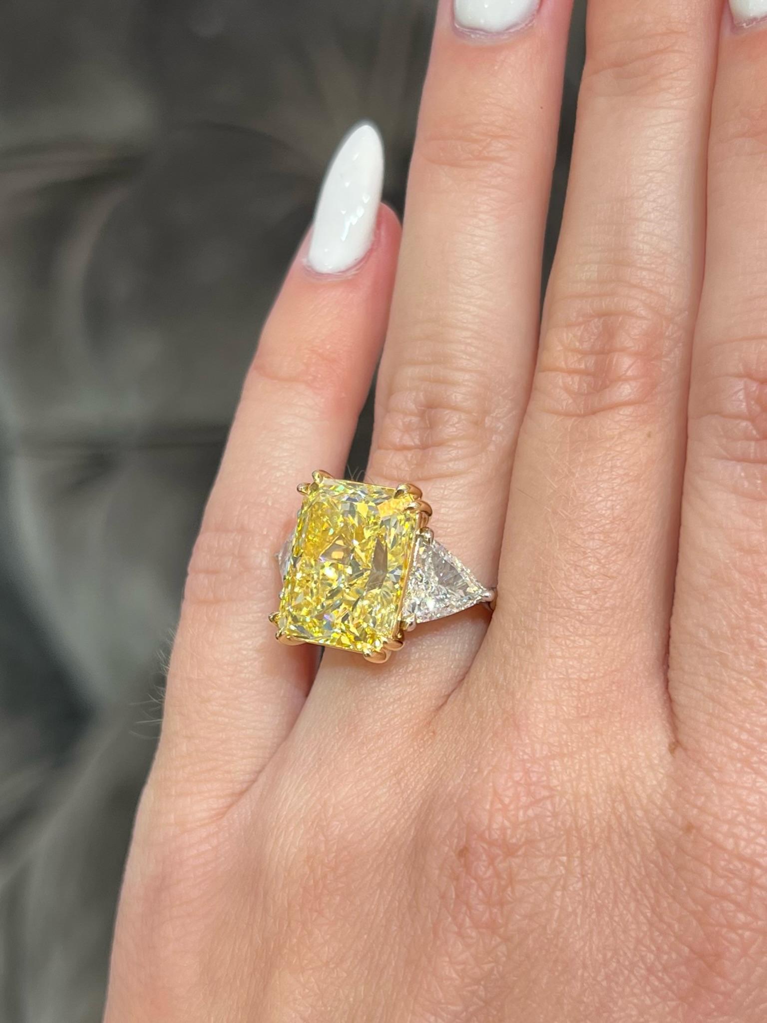 David Rosenberg 10.41 Radiant Fancy Yellow VS1 GIA Diamond Engagement Ring For Sale 2