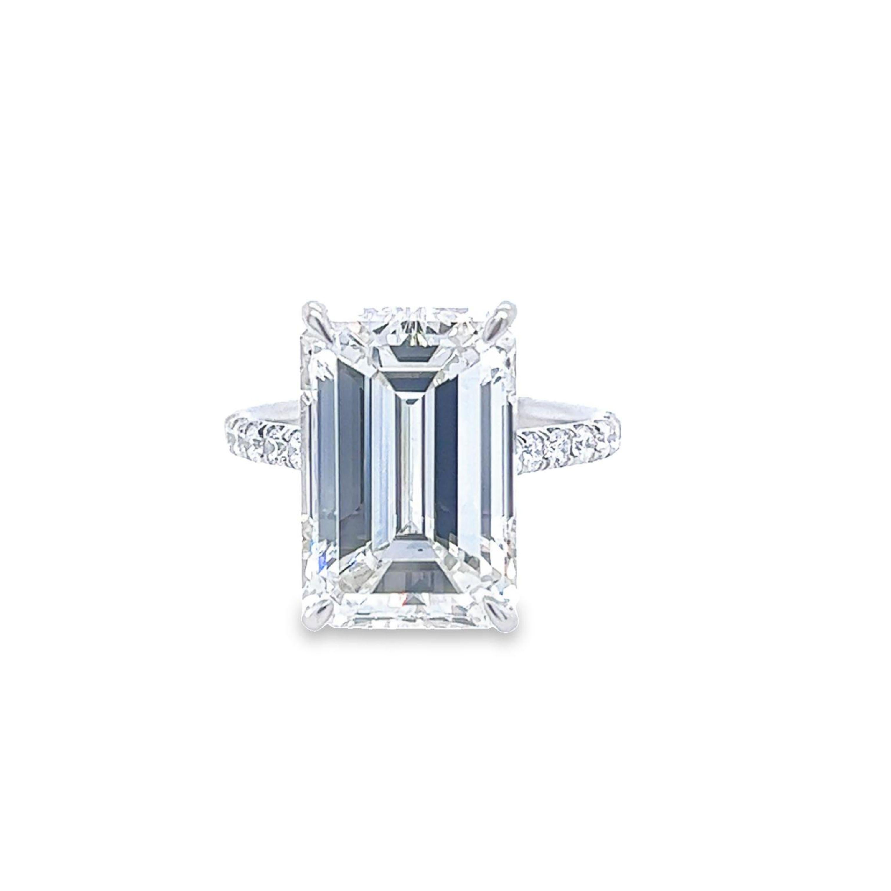 Women's David Rosenberg 10.86 Carat Emerald Cut I VS2 GIA Diamond Engagement Ring For Sale