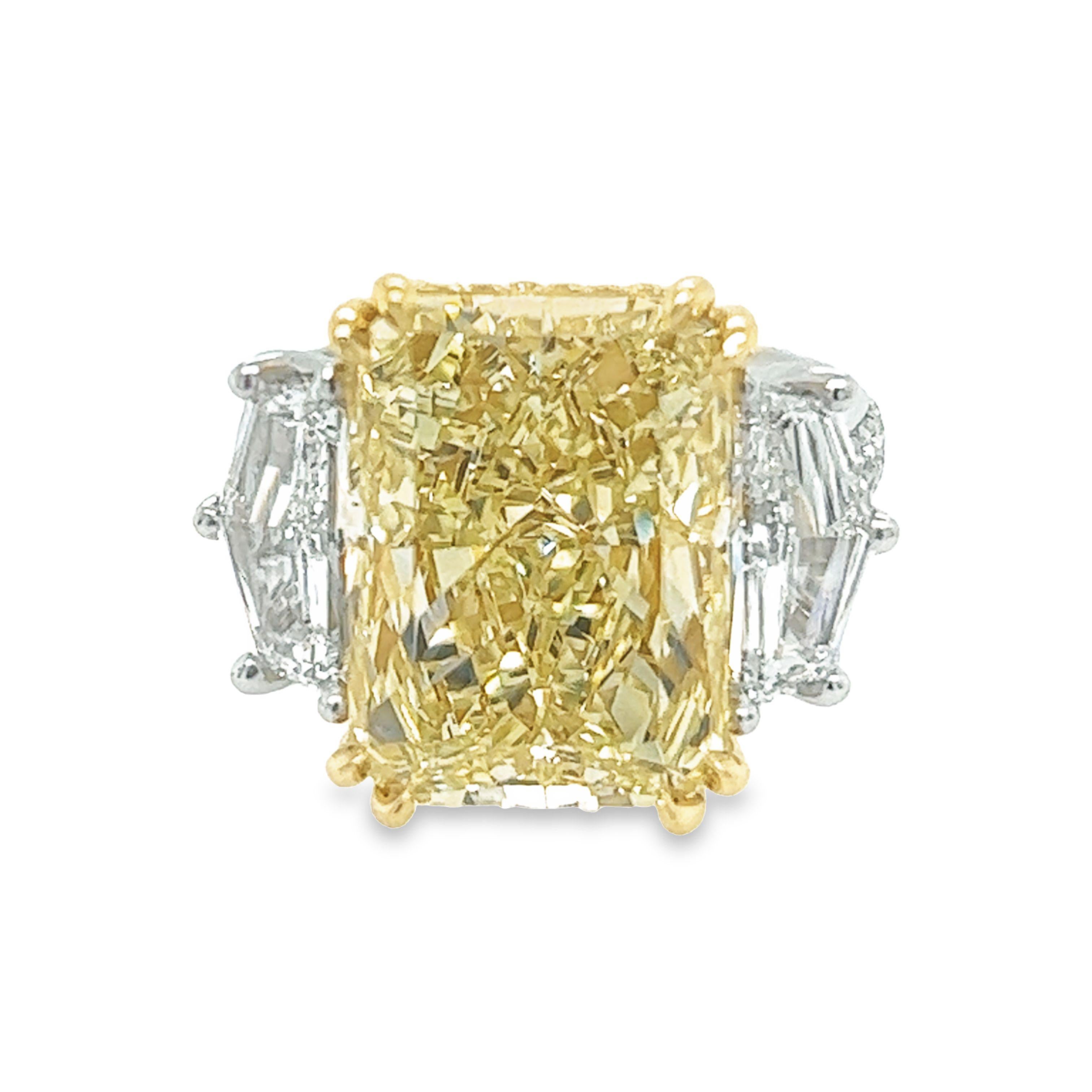 David Rosenberg 11.18 Radiant Fancy Yellow VVS2 GIA Diamond Engagement Ring For Sale 1