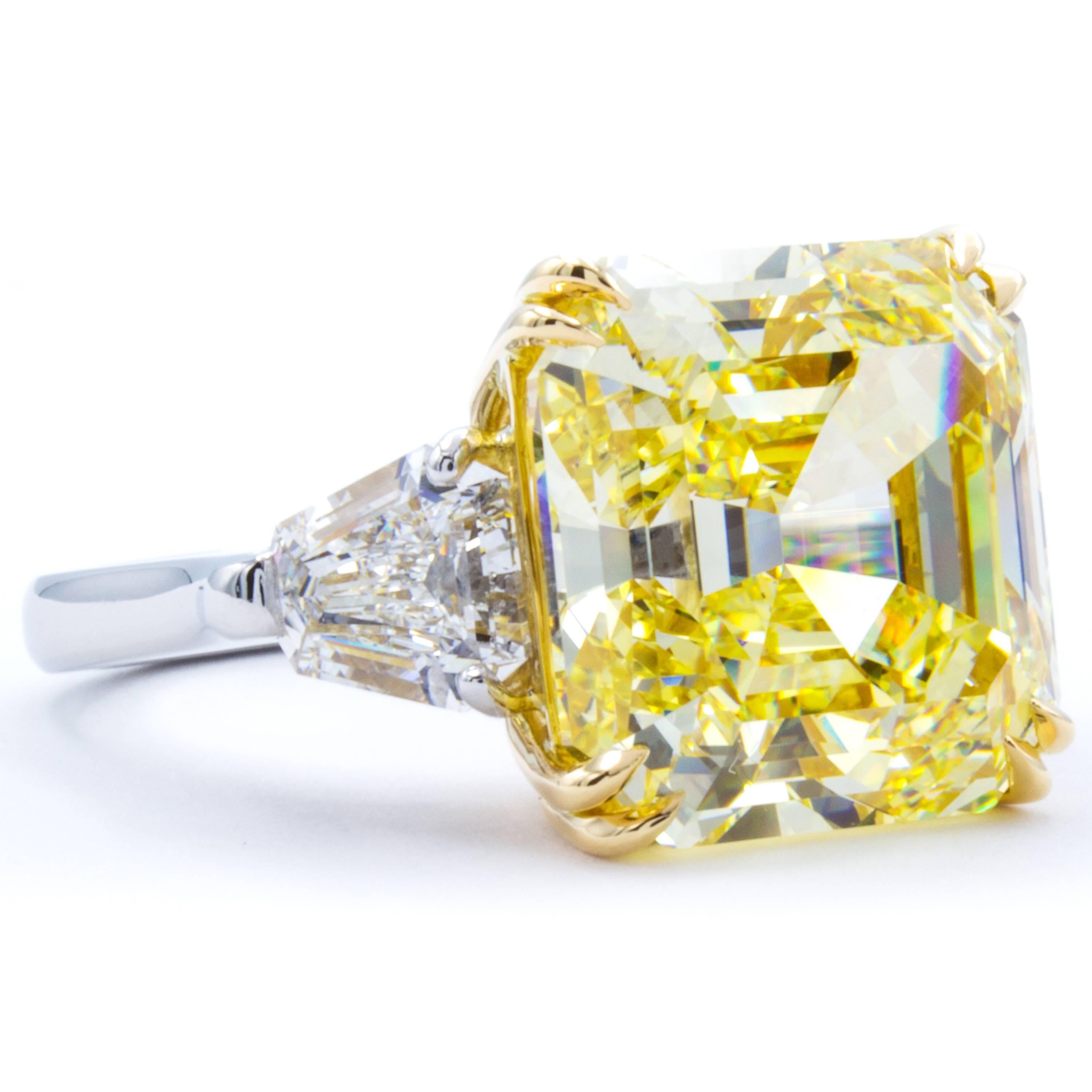 David Rosenberg 11.62 ct  Fancy Intense Yellow Emerald GIA Platinum Diamond Ring 1