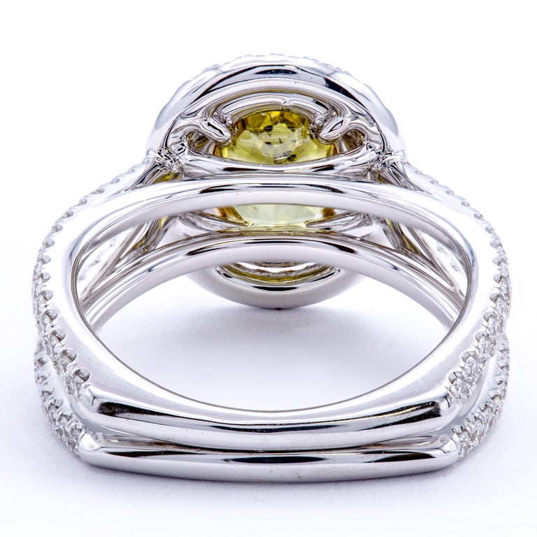 David Rosenberg 1.39ct Oval Fancy Greenish Yellow GIA Split Shank Diamond Ring In New Condition For Sale In Boca Raton, FL