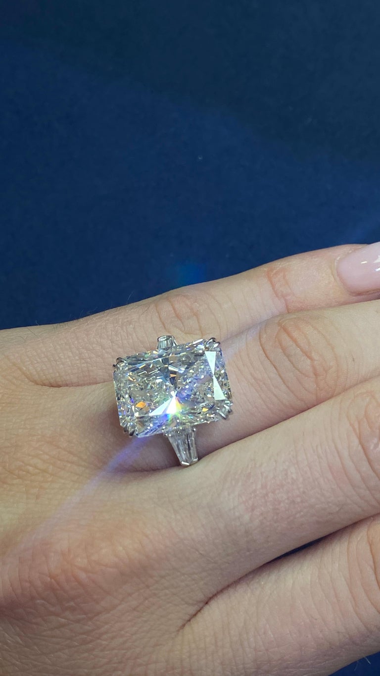 Modern David Rosenberg 15.03 Carat Radiant Cut GIA Certified Diamond Engagement Ring For Sale