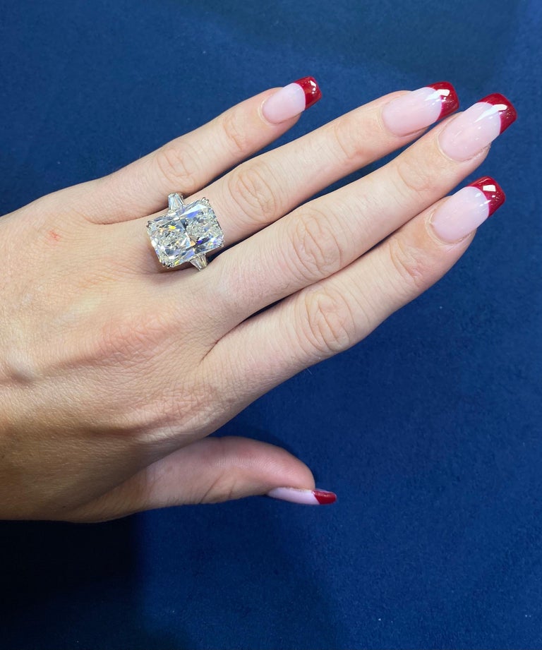Women's David Rosenberg 15.03 Carat Radiant Cut GIA Certified Diamond Engagement Ring For Sale