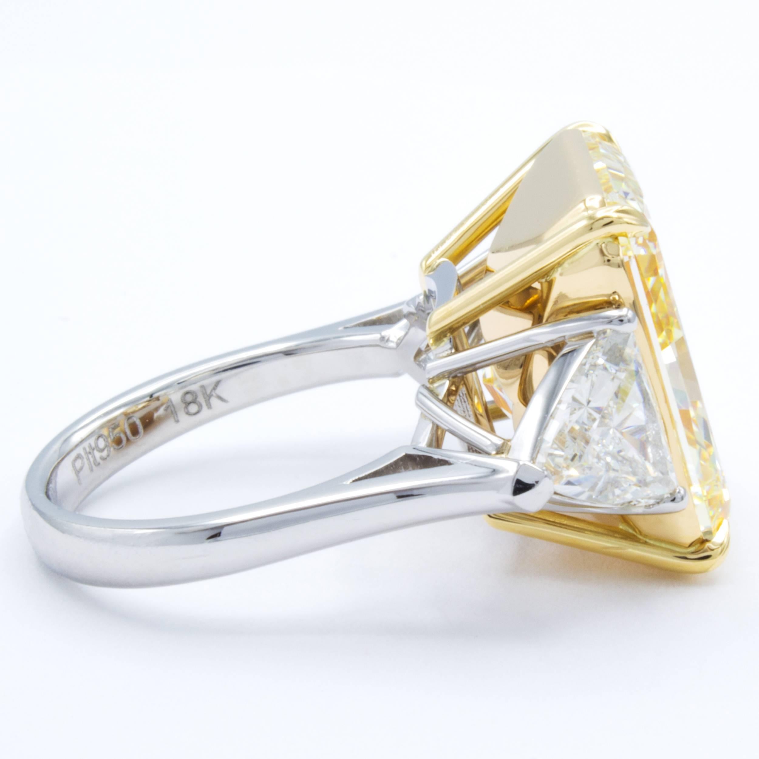 David Rosenberg 15.34 Carat Radiant GIA Fancy Light Yellow Diamond Platinum Ring In New Condition In Boca Raton, FL