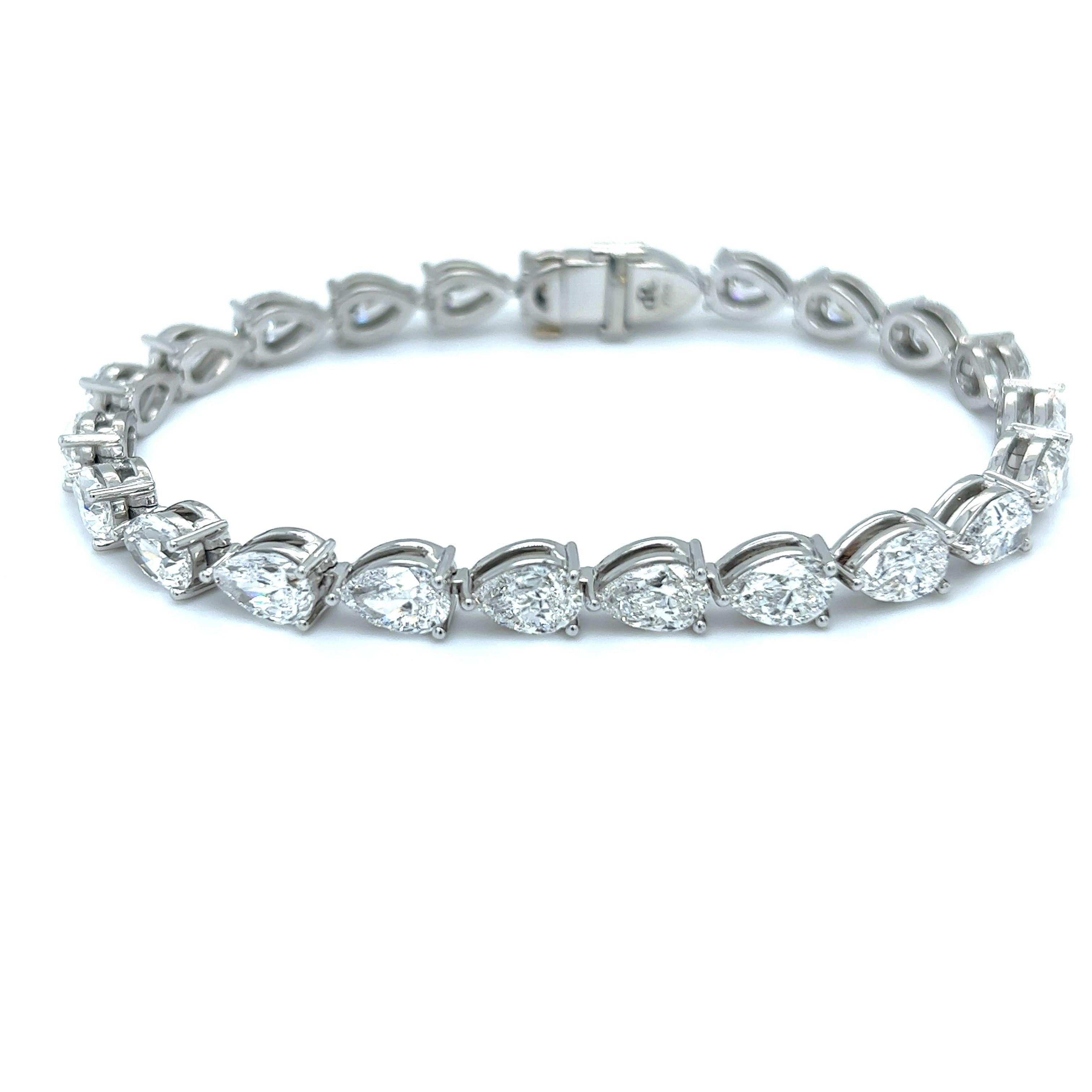 Moderne David Rosenberg Bracelet tennis en diamants blancs en forme de poire de 16,13 carats certifiés GIA  en vente