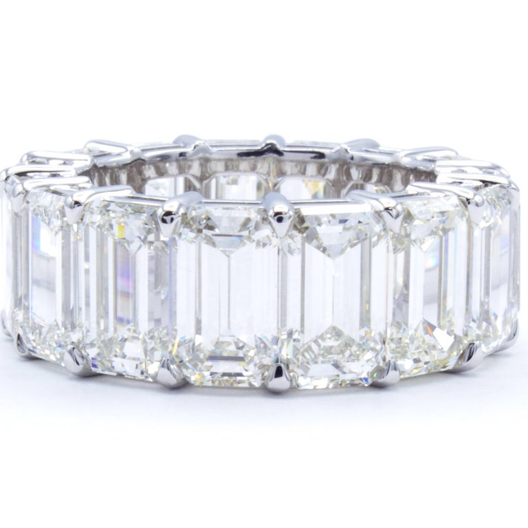 A commanding design by David Rosenberg captures the heart with a jaw dropping collection of GIA certified emerald cut diamonds in a Rosenberg Diamonds & Co. eternity band. Each stone has been meticulously hand selected to ensure a perfect match all