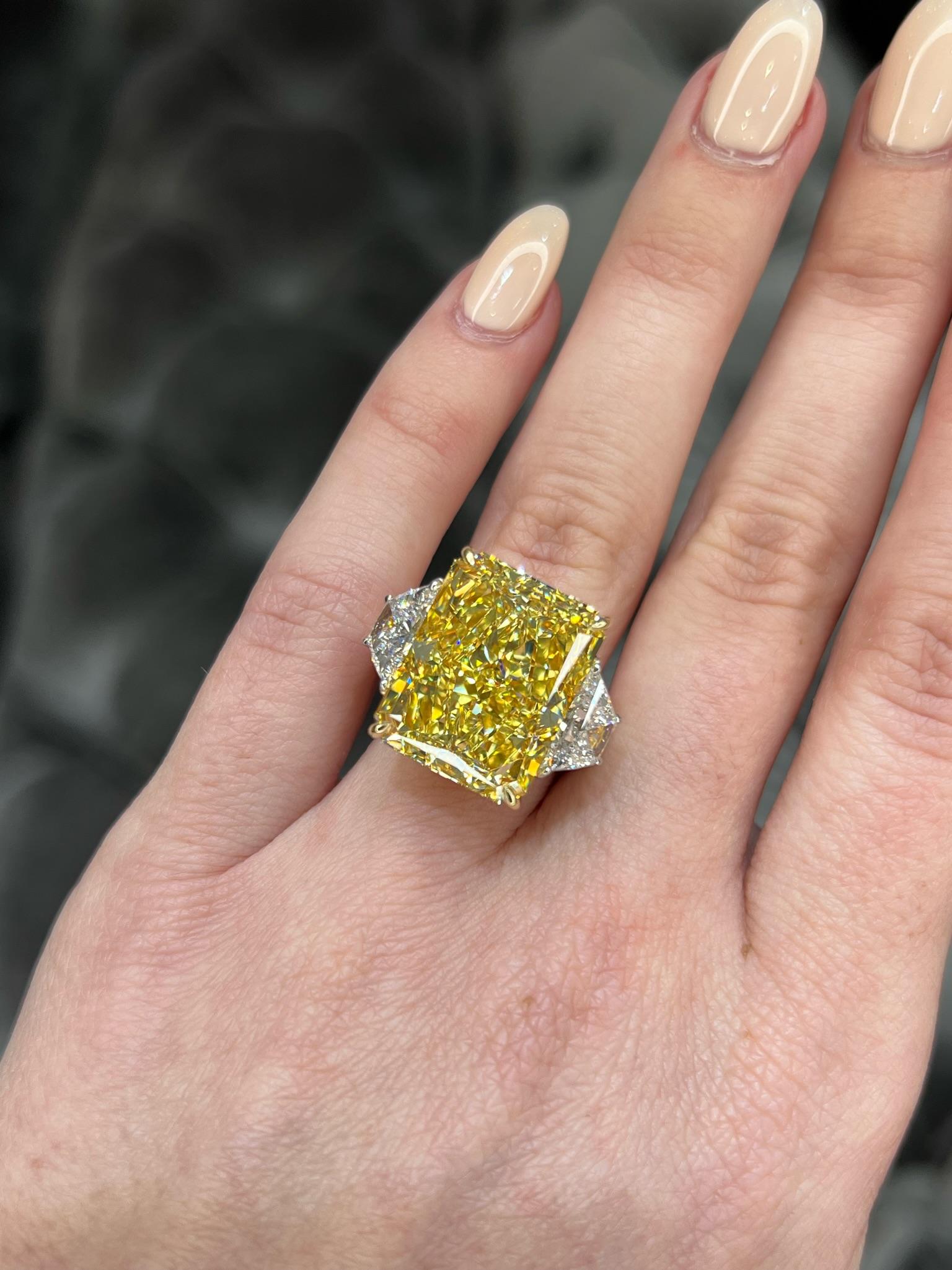 David Rosenberg 20.04ct Radiant Fancy Intense Yellow VS2 GIA Diamond Engagement For Sale 6