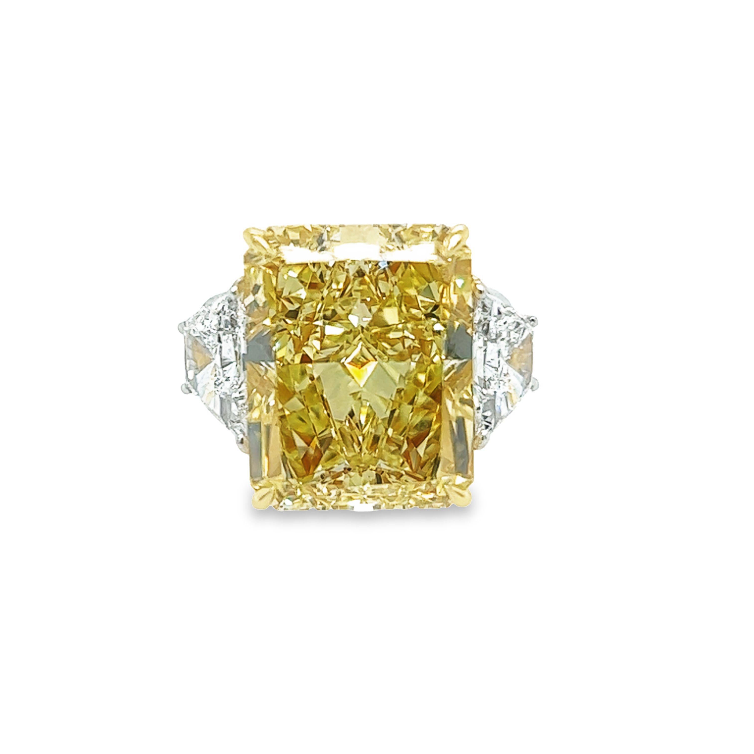 Modern David Rosenberg 20.04ct Radiant Fancy Intense Yellow VS2 GIA Diamond Engagement For Sale