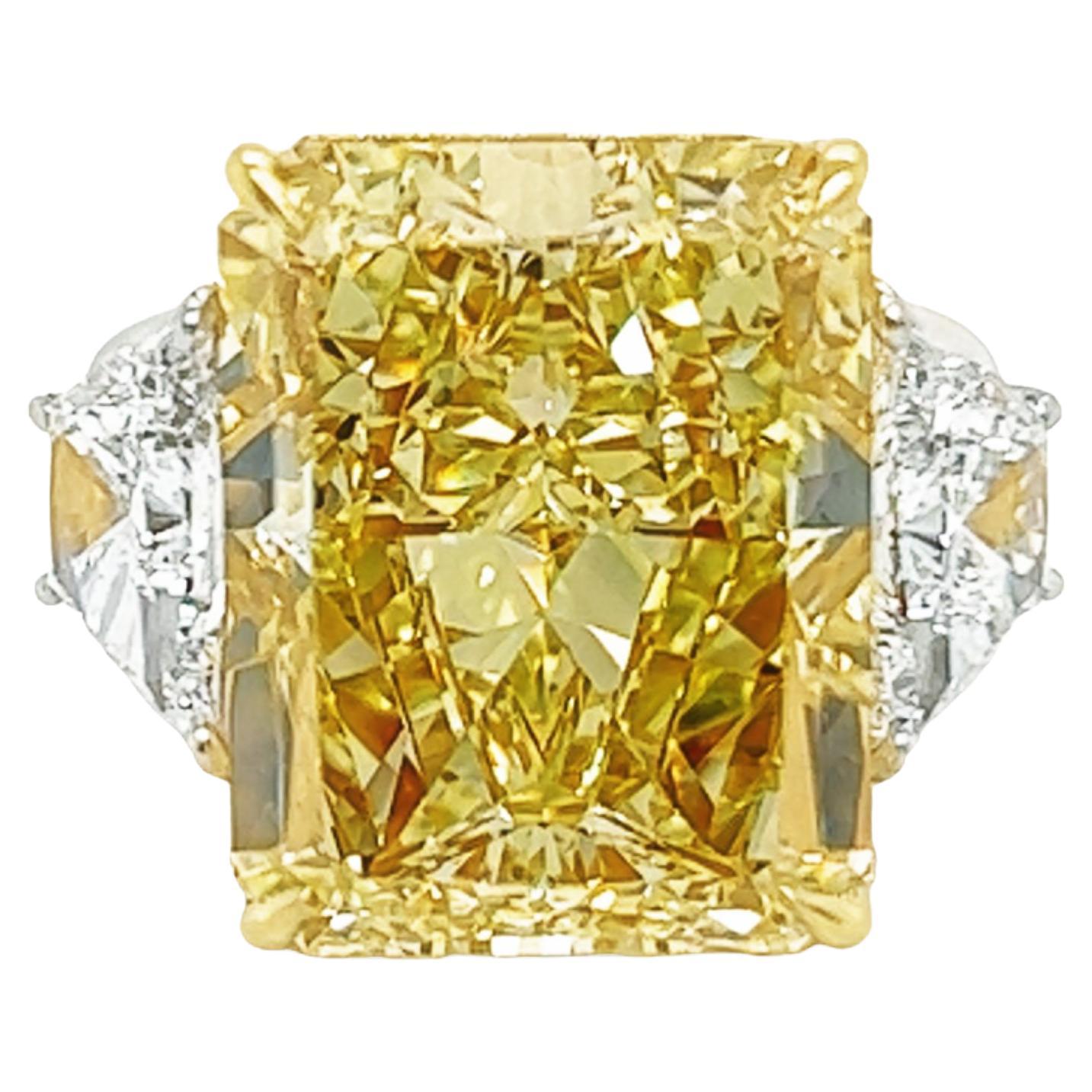 David Rosenberg 20.04ct Radiant Fancy Intense Yellow VS2 GIA Diamond Engagement For Sale