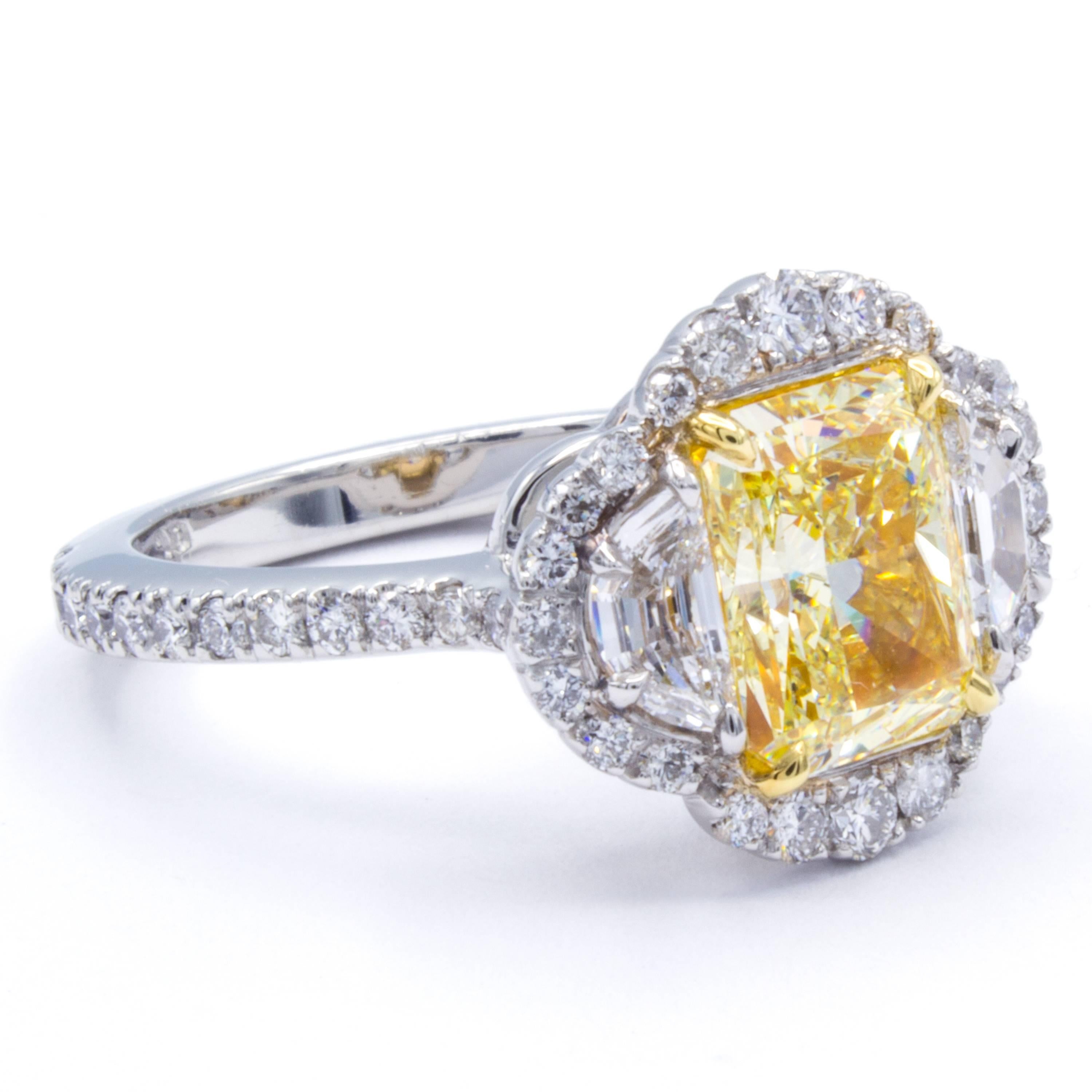 Women's David Rosenberg 2.14 Carat Radiant Fancy Yellow VS GIA Diamond Engagement Ring