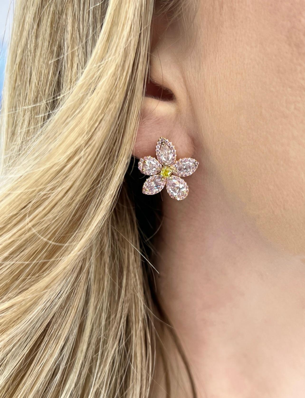 David Rosenberg 2.35 Carat Pink & Green GIA Flower Diamond Stud Earring For Sale 4