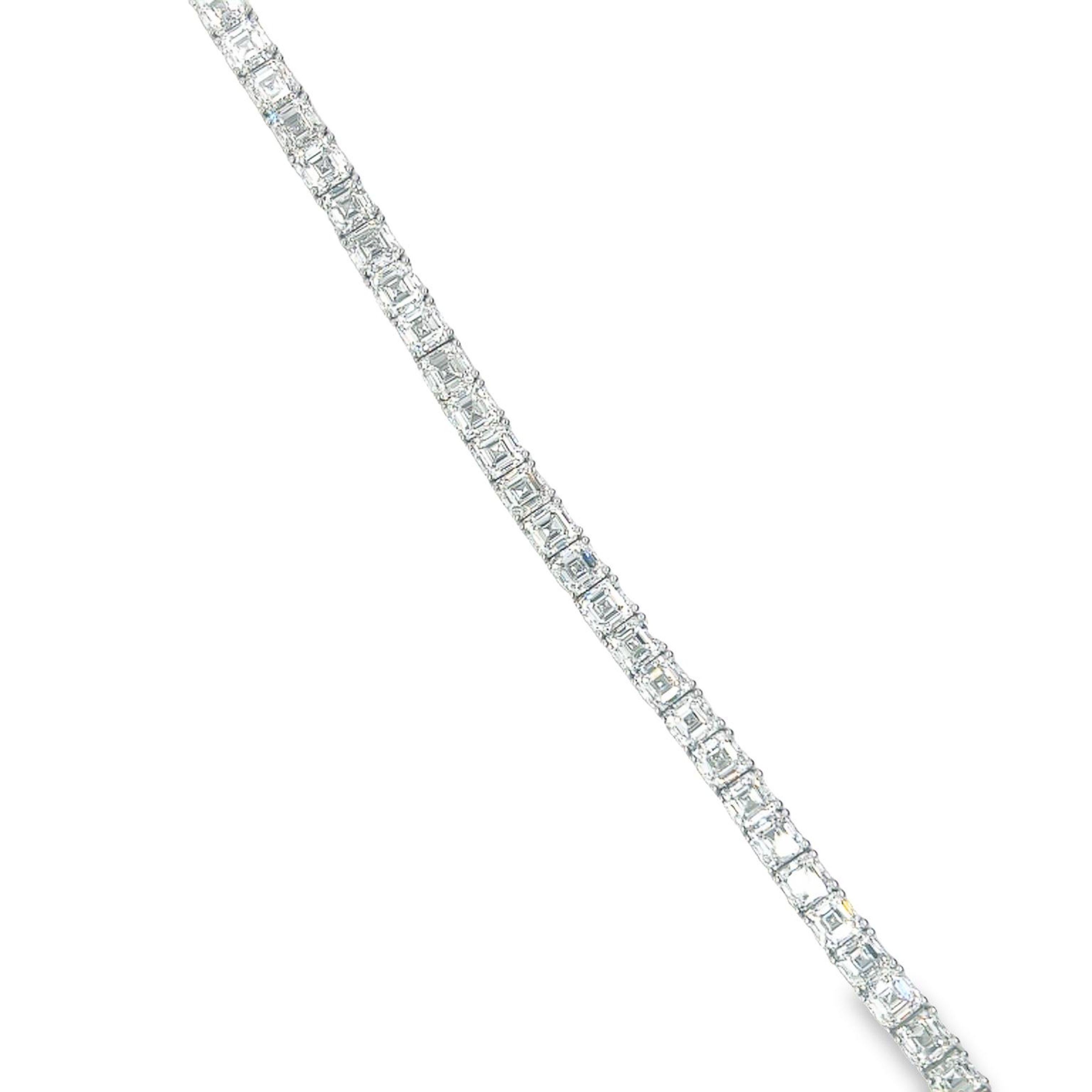 David Rosenberg Bracelet tennis en diamants blancs taille Asscher de 24,66 carats certifiés GIA  en vente 4
