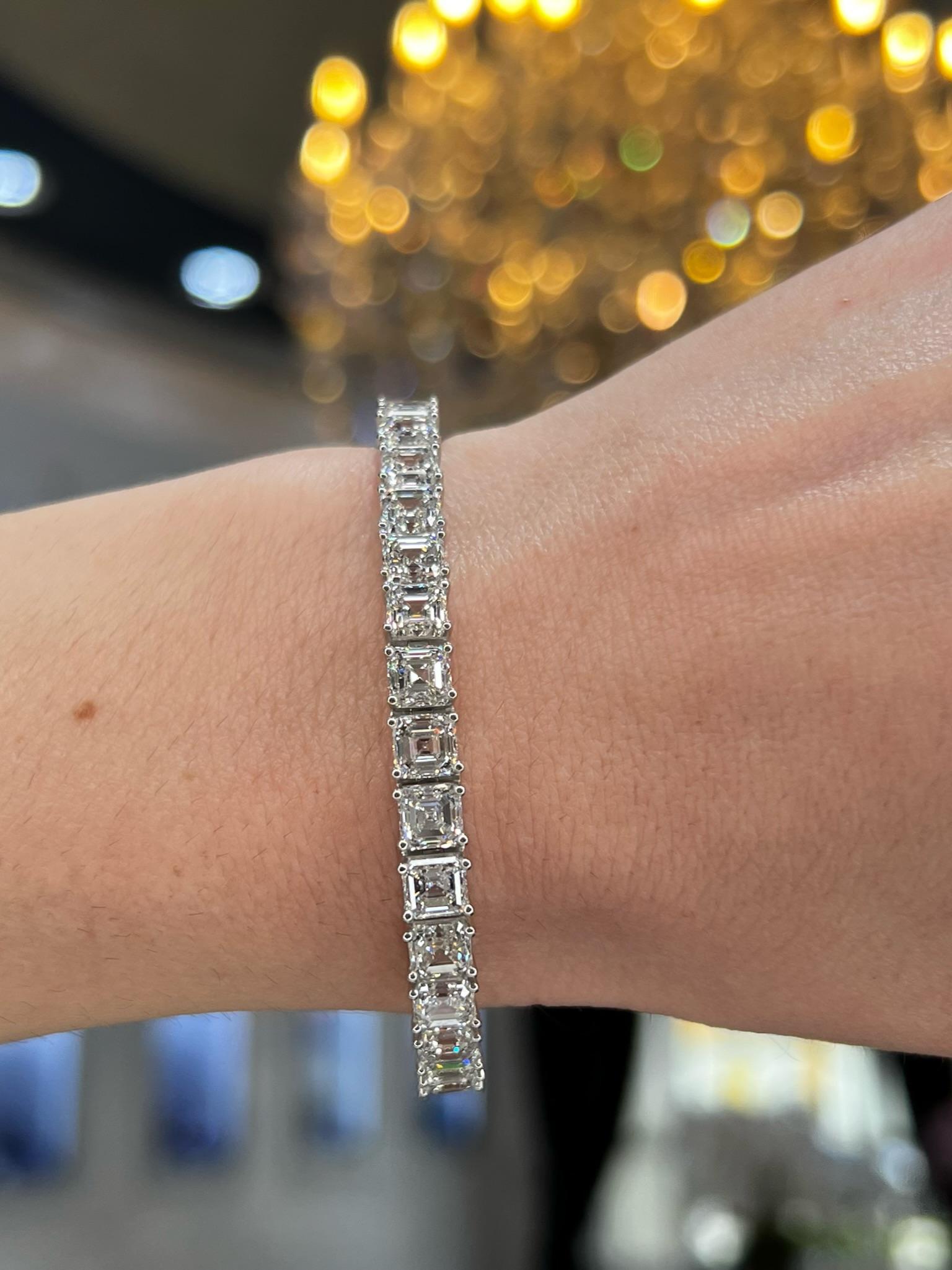 David Rosenberg Bracelet tennis en diamants blancs taille Asscher de 24,66 carats certifiés GIA  en vente 5