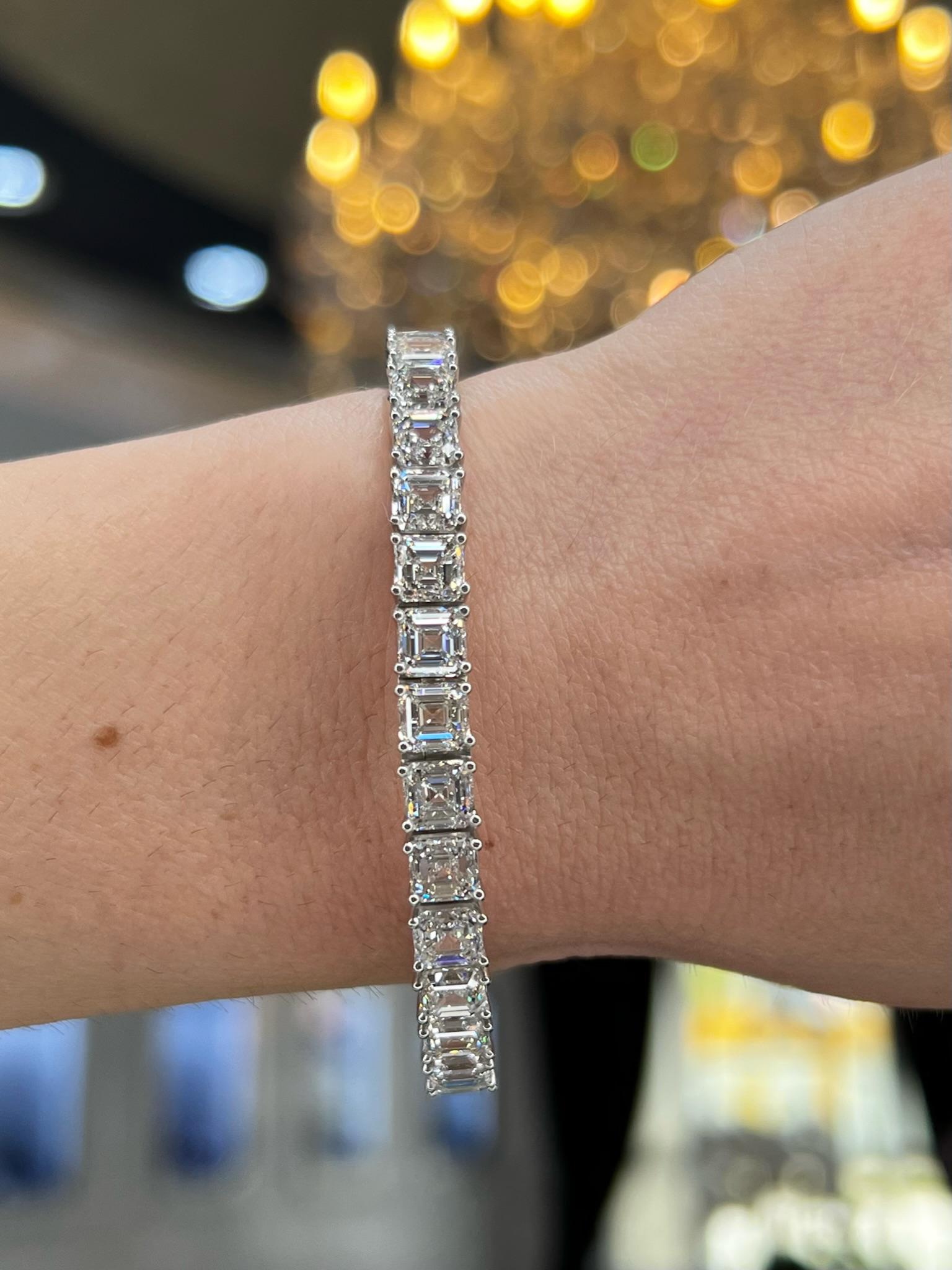 David Rosenberg Bracelet tennis en diamants blancs taille Asscher de 24,66 carats certifiés GIA  en vente 7