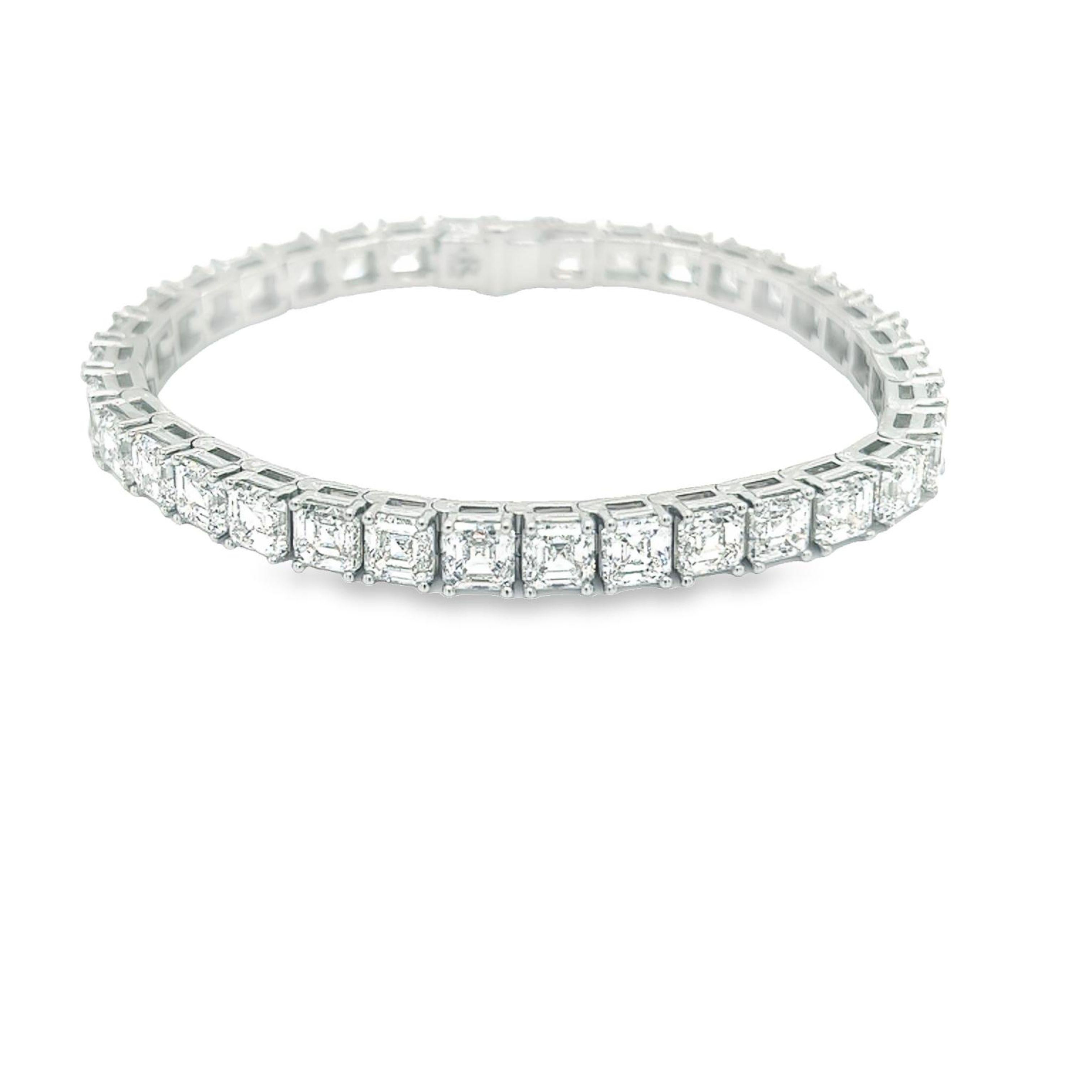 David Rosenberg Bracelet tennis en diamants blancs taille Asscher de 24,66 carats certifiés GIA  Pour femmes en vente