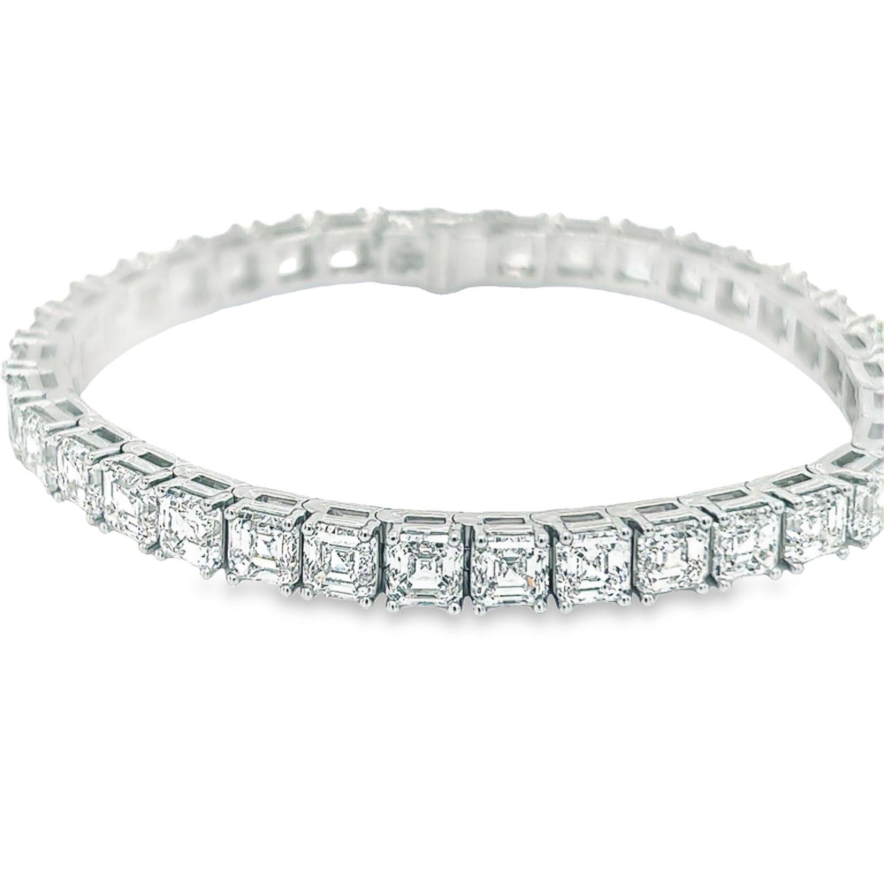 David Rosenberg Bracelet tennis en diamants blancs taille Asscher de 24,66 carats certifiés GIA  en vente 1