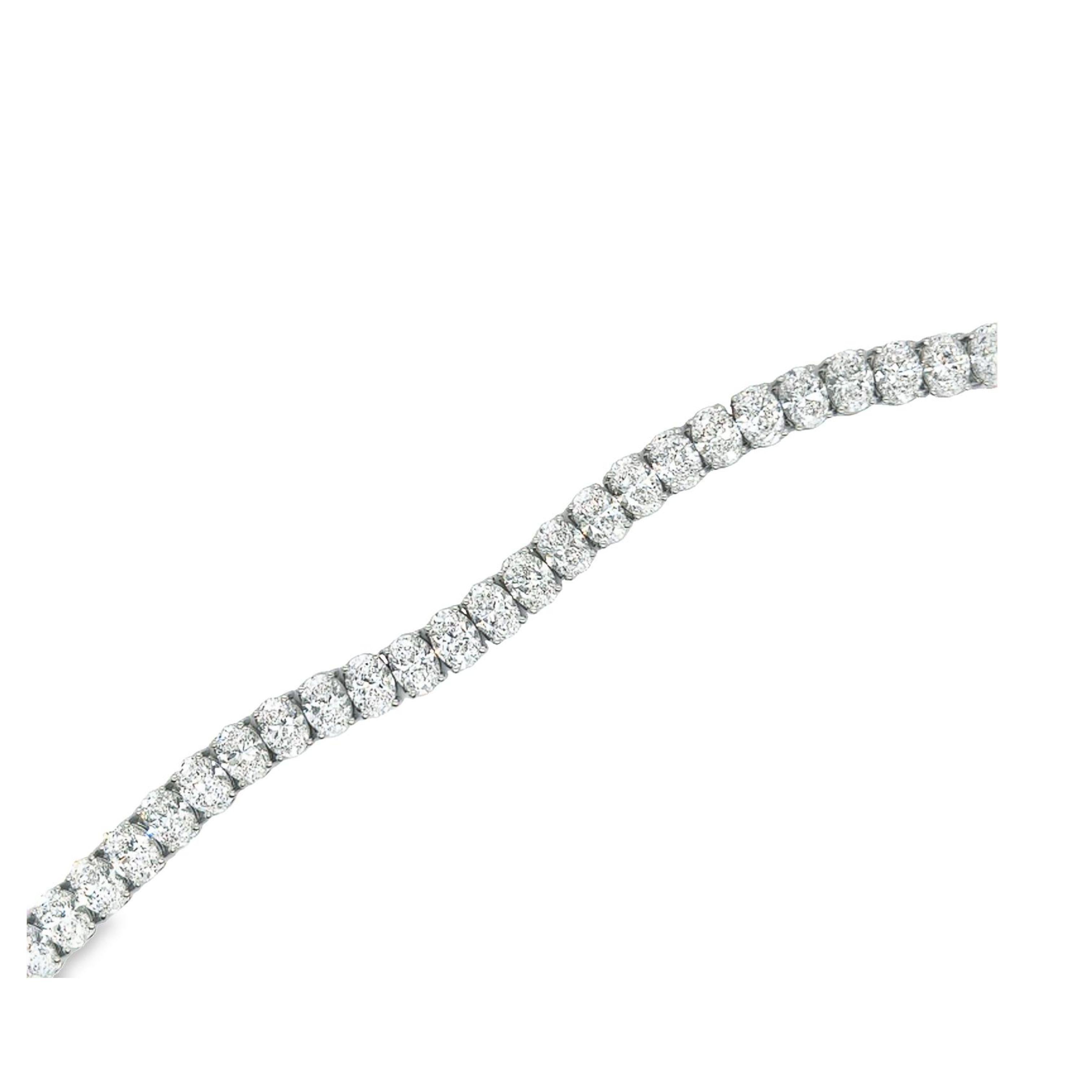David Bracelet de tennis en diamants GIA de 24,68 carats TW D-F VS2-IF taille ovale en vente 5