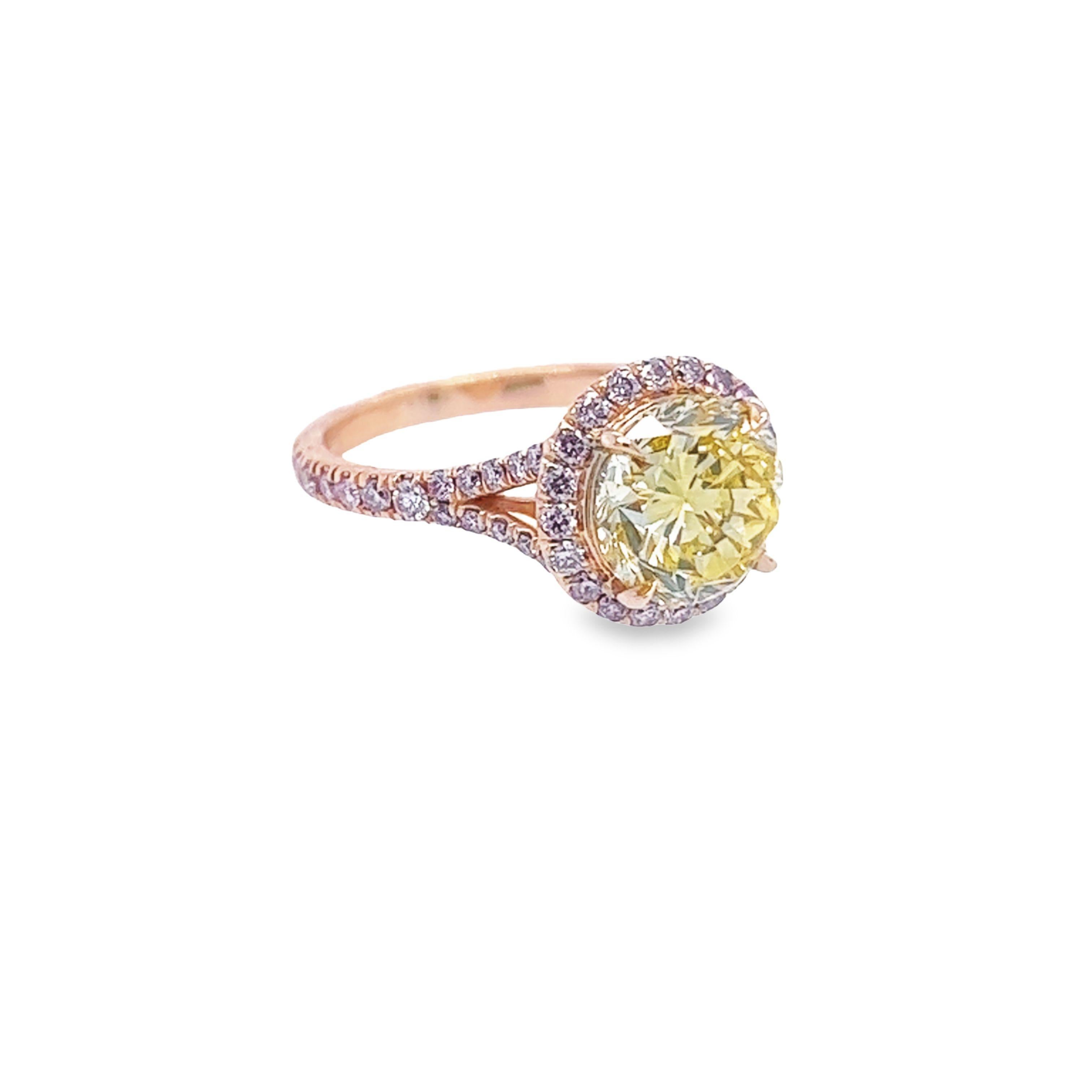 David Rosenberg 2.61 Carat Round Fancy Vivid Yellow GIA Diamond Engagement Ring In New Condition For Sale In Boca Raton, FL