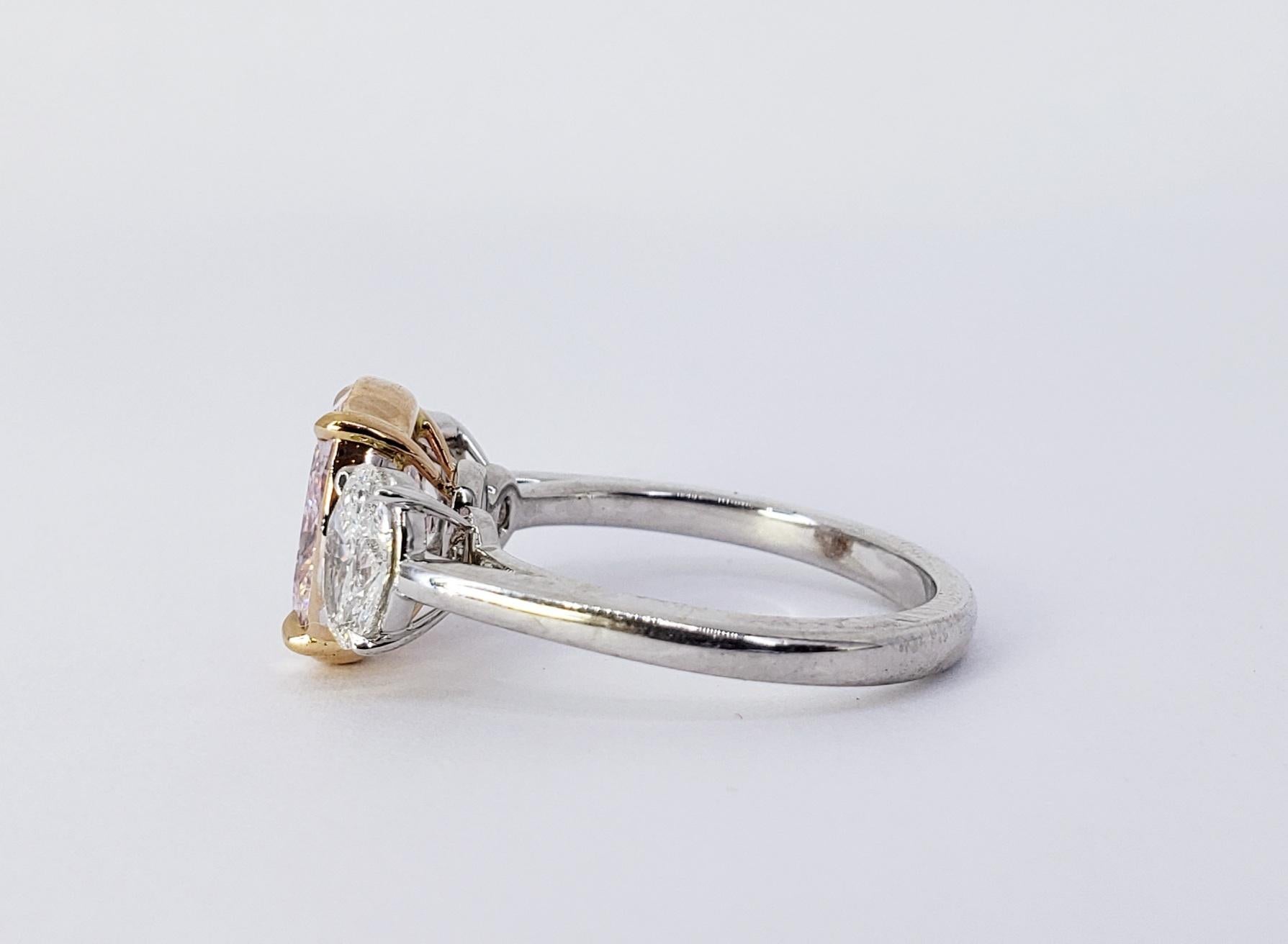 Women's David Rosenberg 2.67 Carat Oval Fancy Pink Purple GIA Diamond Engagement Ring For Sale