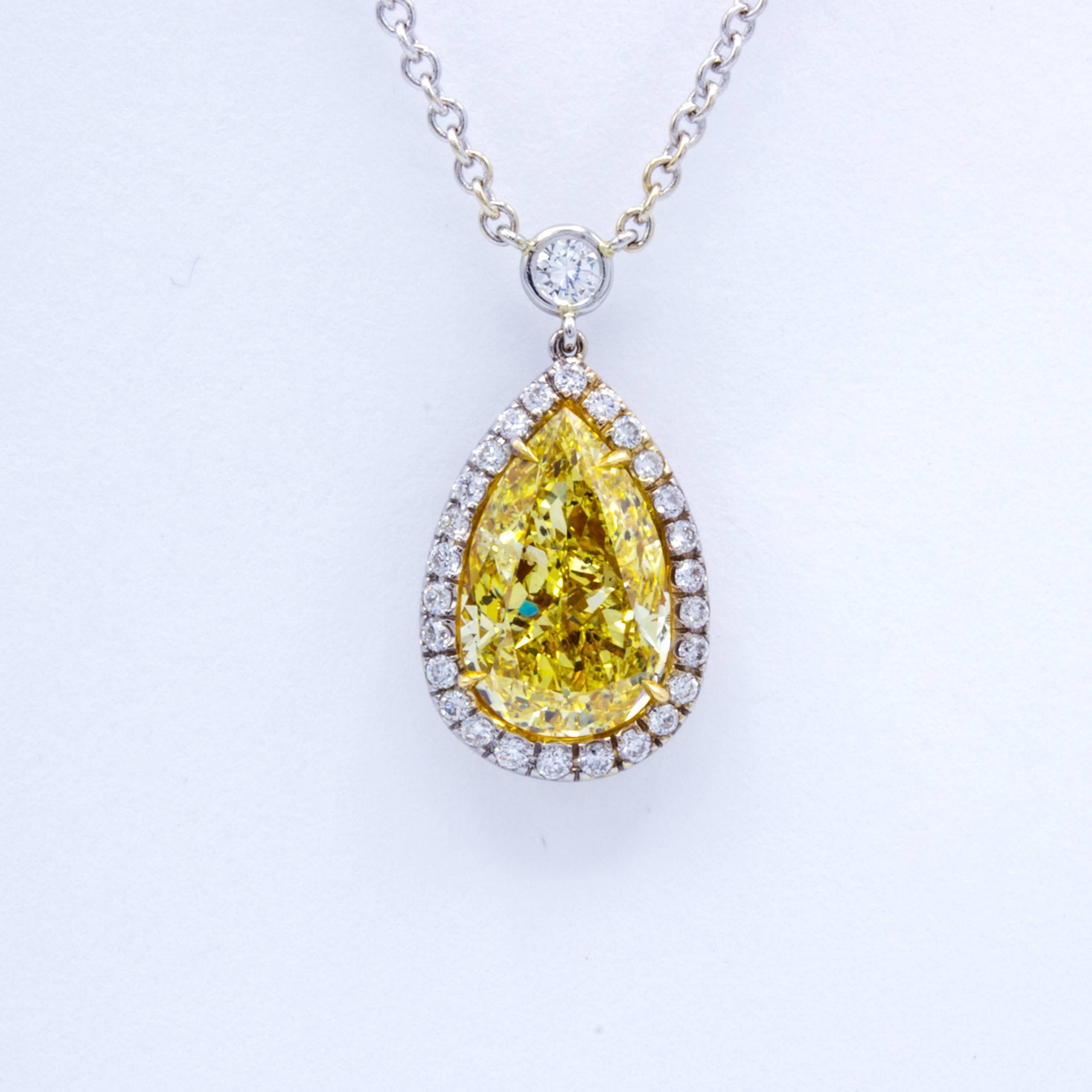 David Rosenberg 2,82 Karat Ausgefallener intensiv gelber birnenförmiger Diamant-Anhänger Halskette (Moderne) im Angebot